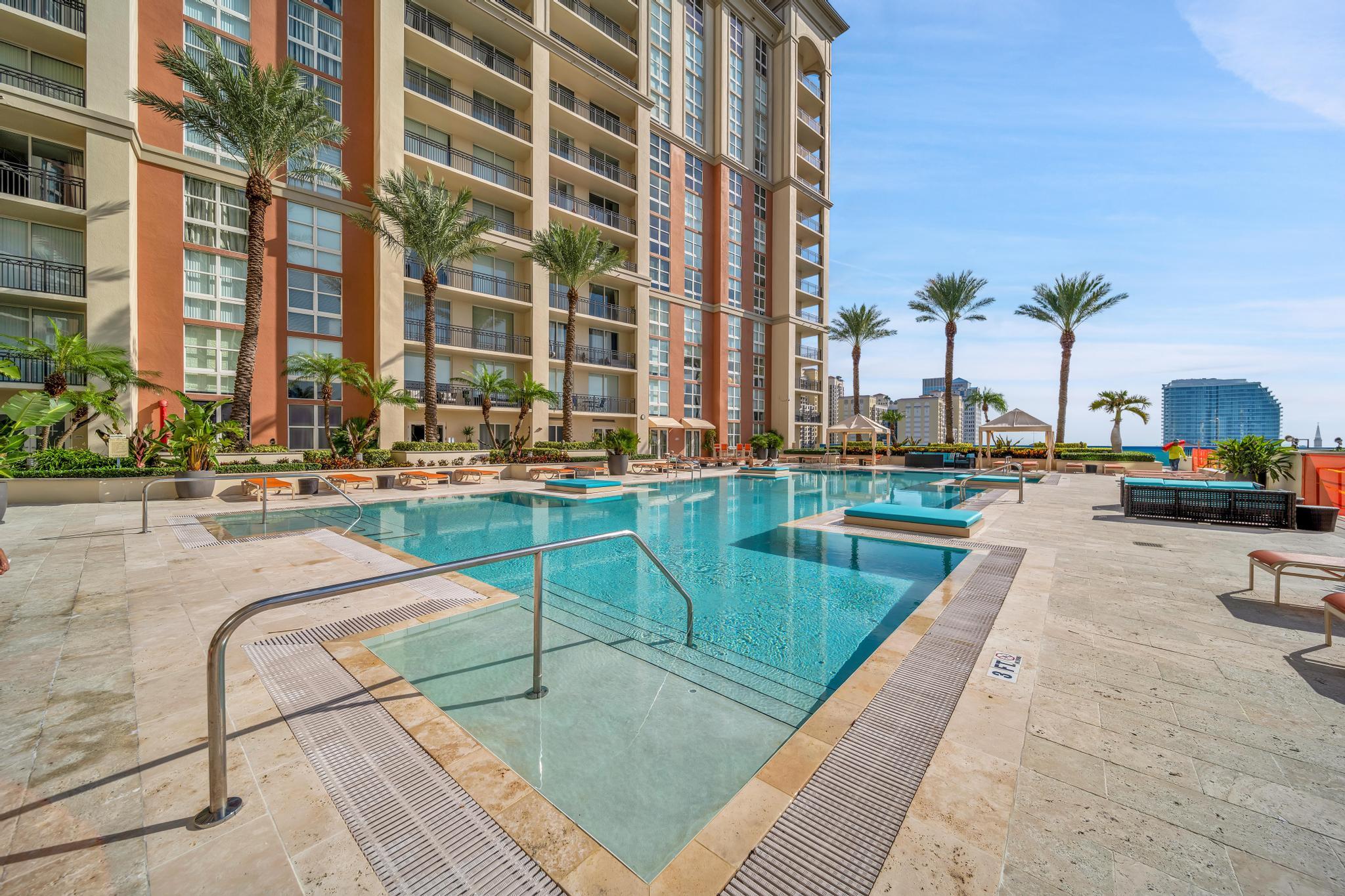 550 Okeechobee 1809 Boulevard 1809