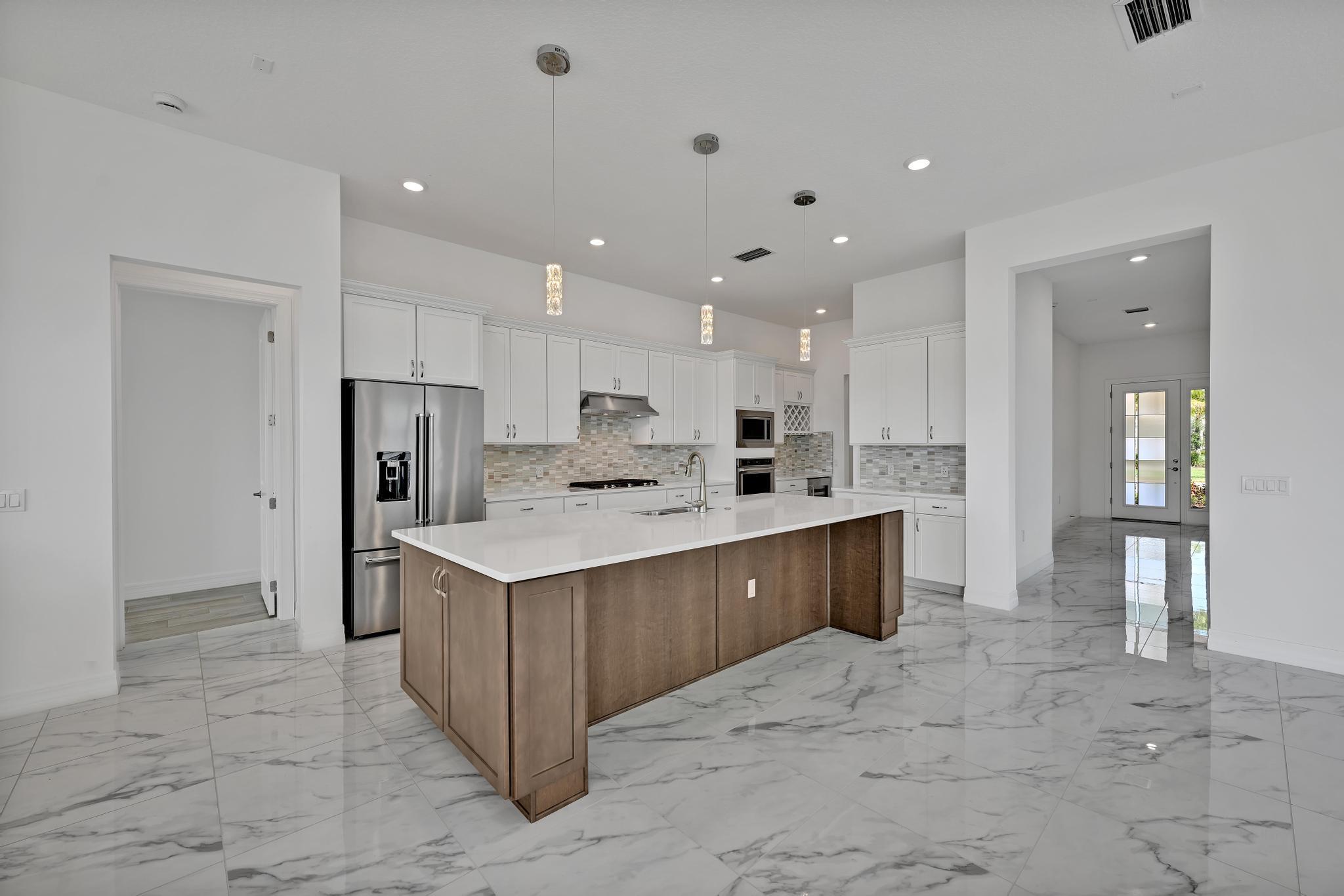 10874 Stellar Circle