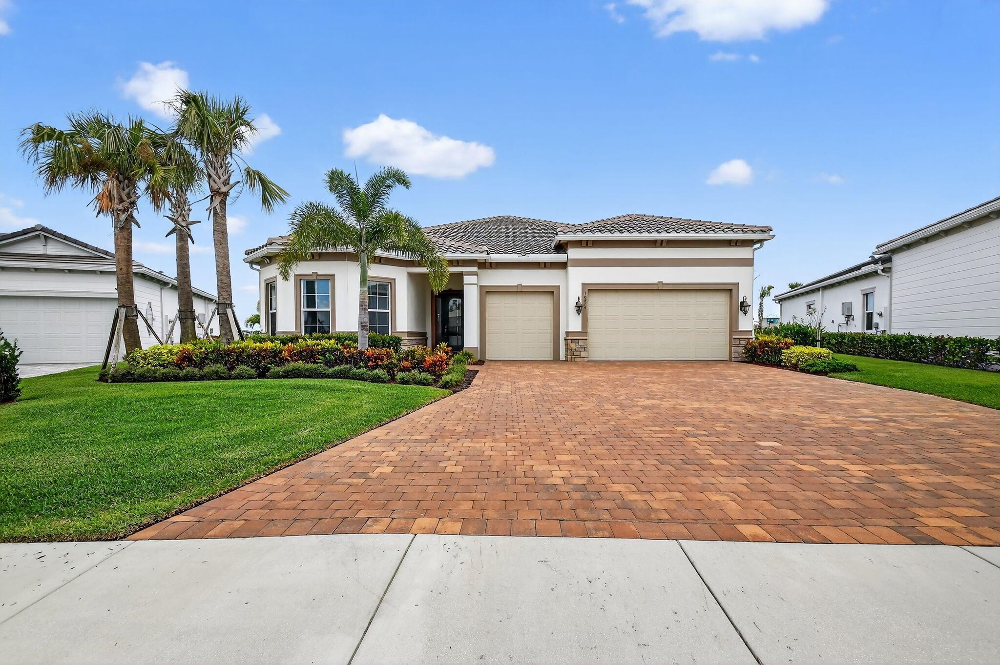 10874 Stellar Circle