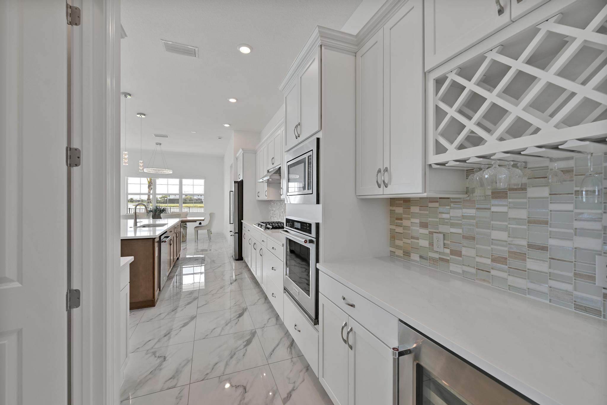 10874 Stellar Circle