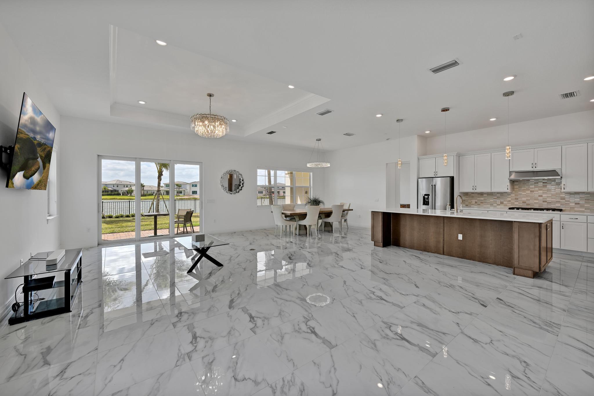 10874 Stellar Circle