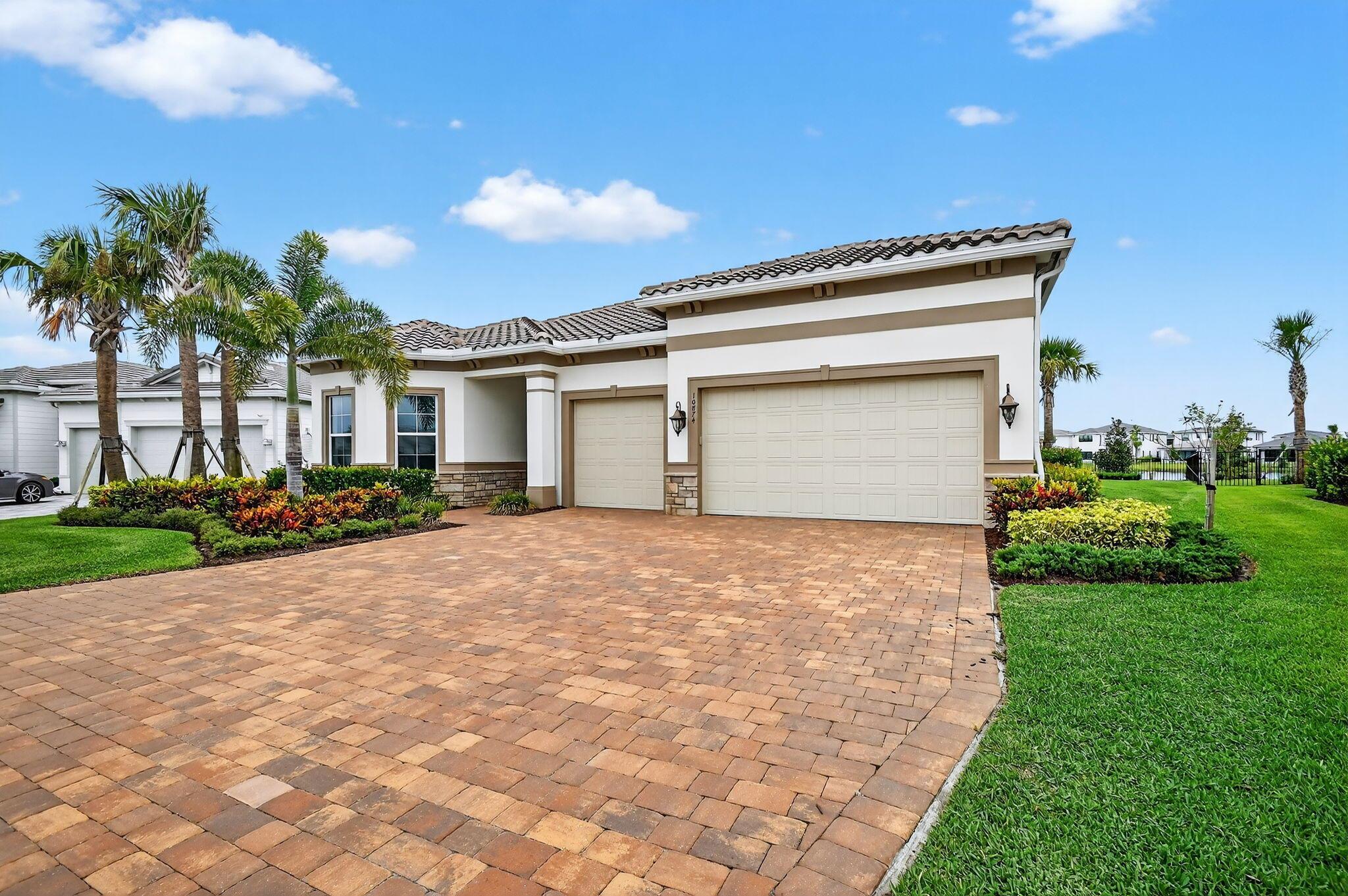 10874 Stellar Circle