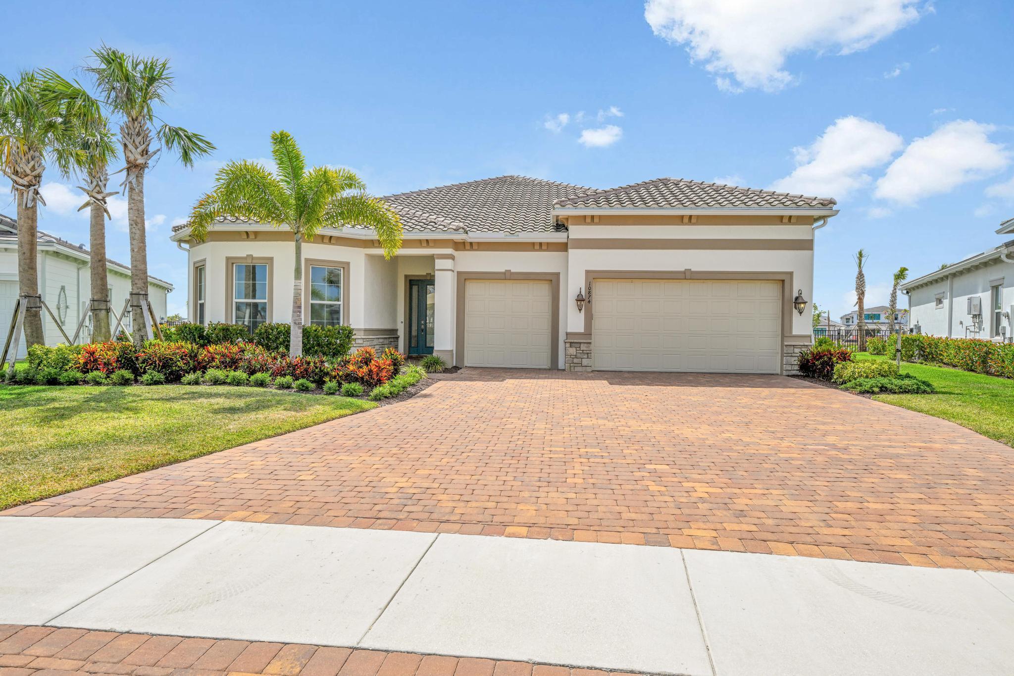 10874 Stellar Circle