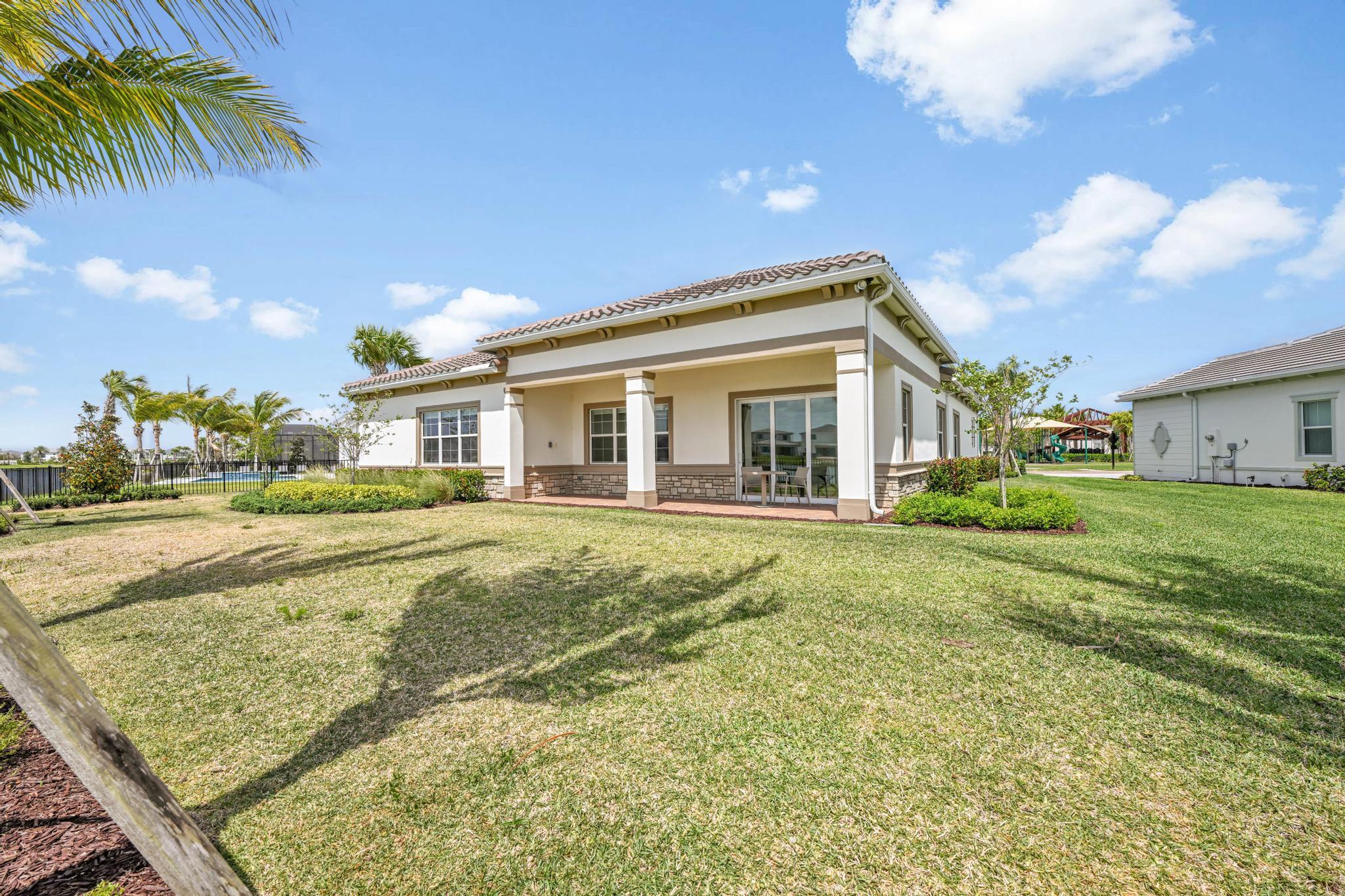 10874 Stellar Circle