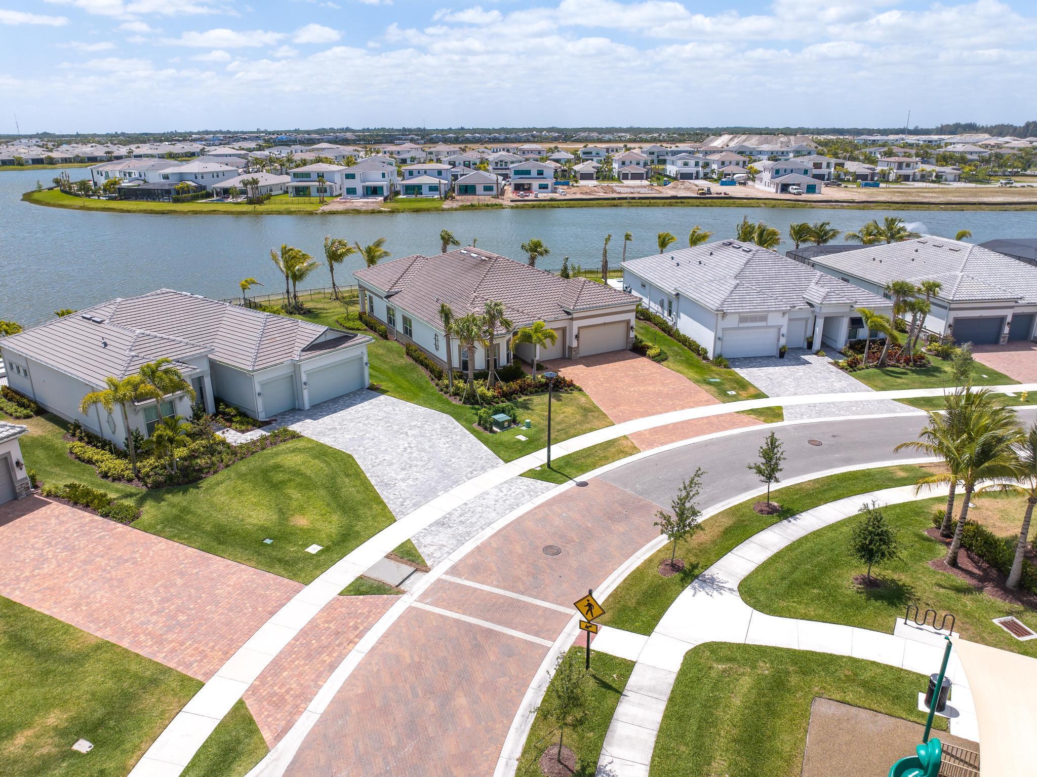 10874 Stellar Circle