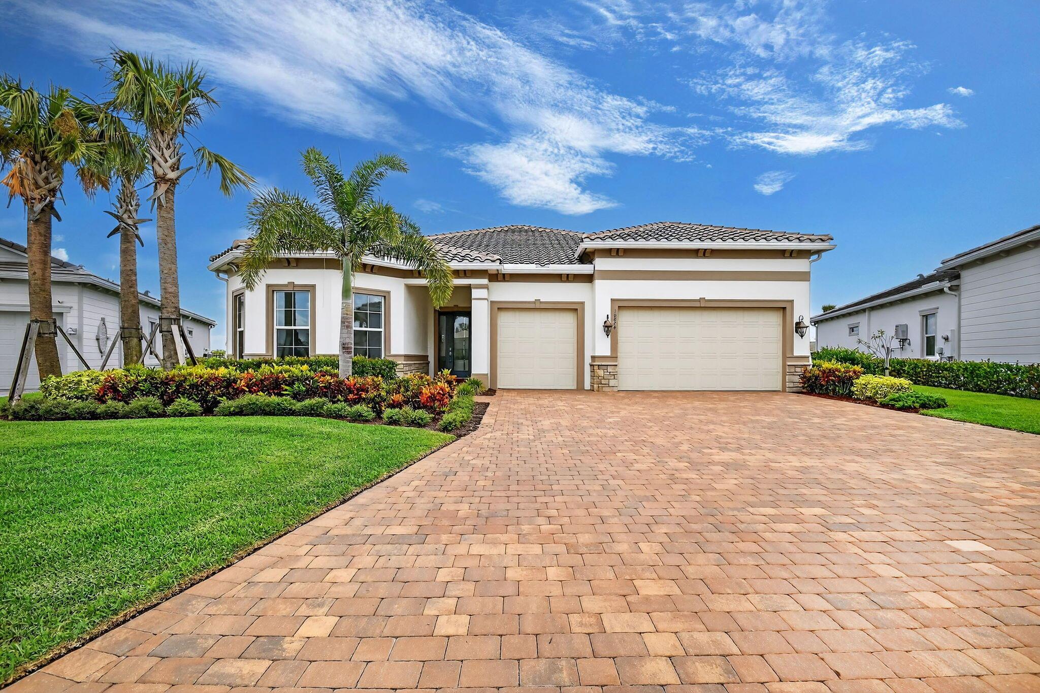 10874 Stellar Circle