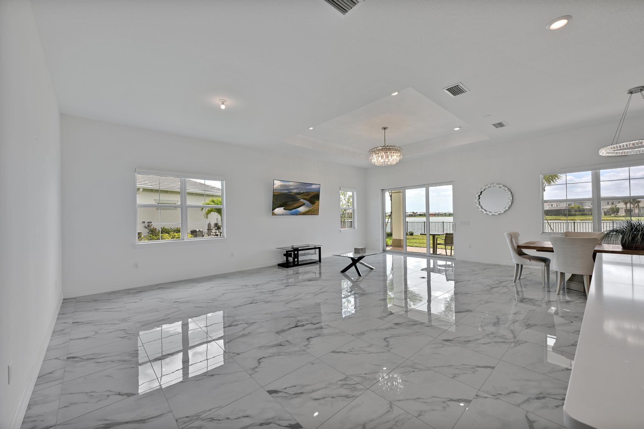 10874 Stellar Circle