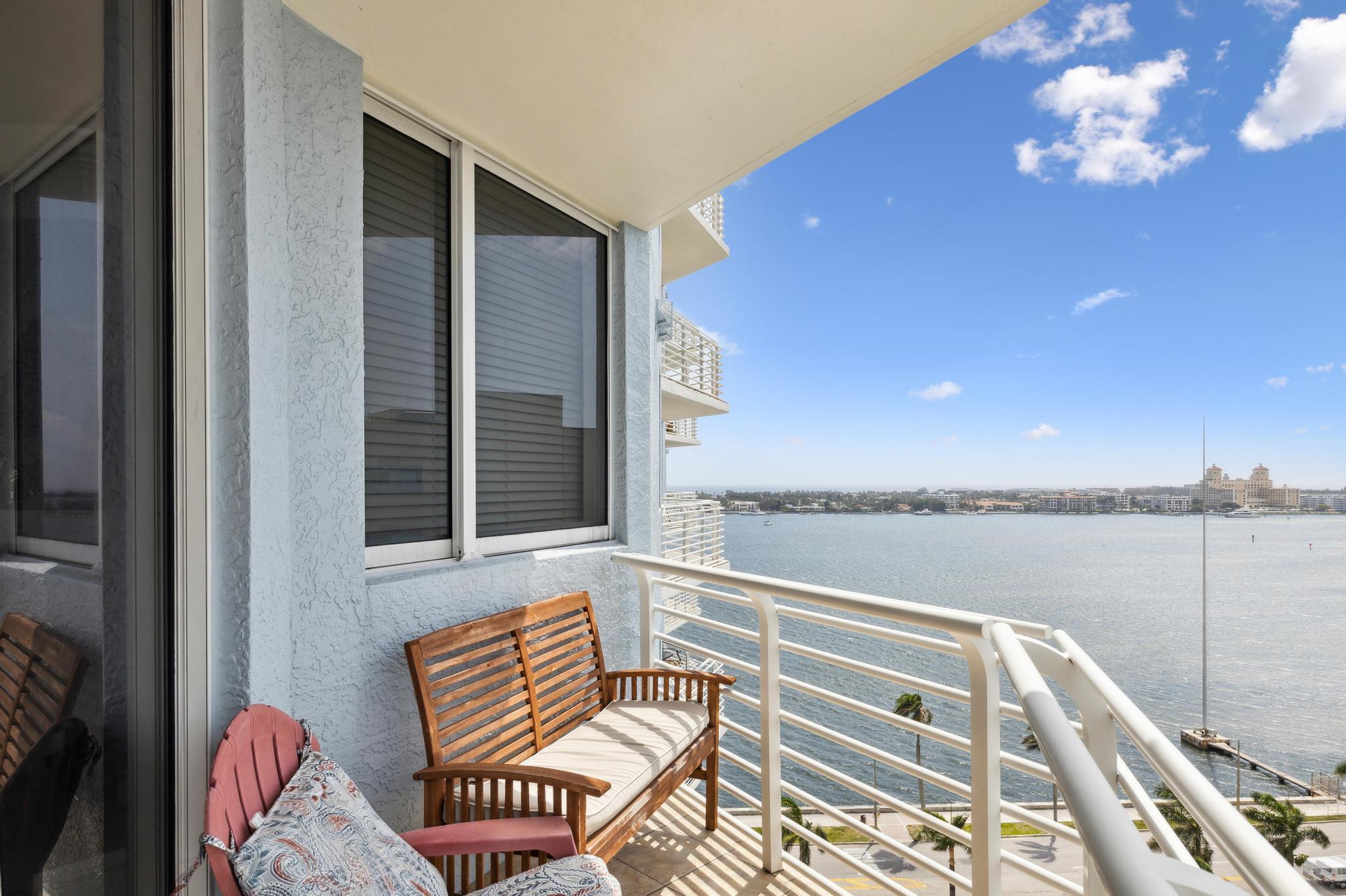 1551 N Flagler Drive 1415