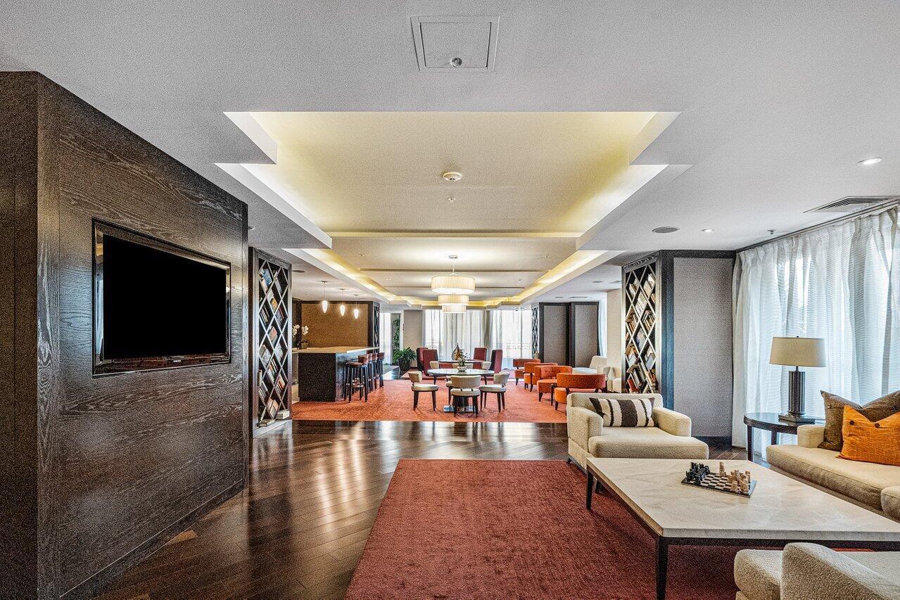 550 Okeechobee Boulevard 1709