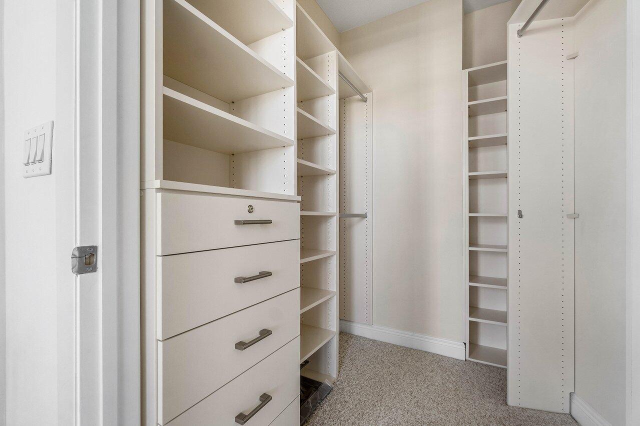 550 Okeechobee Boulevard 1709