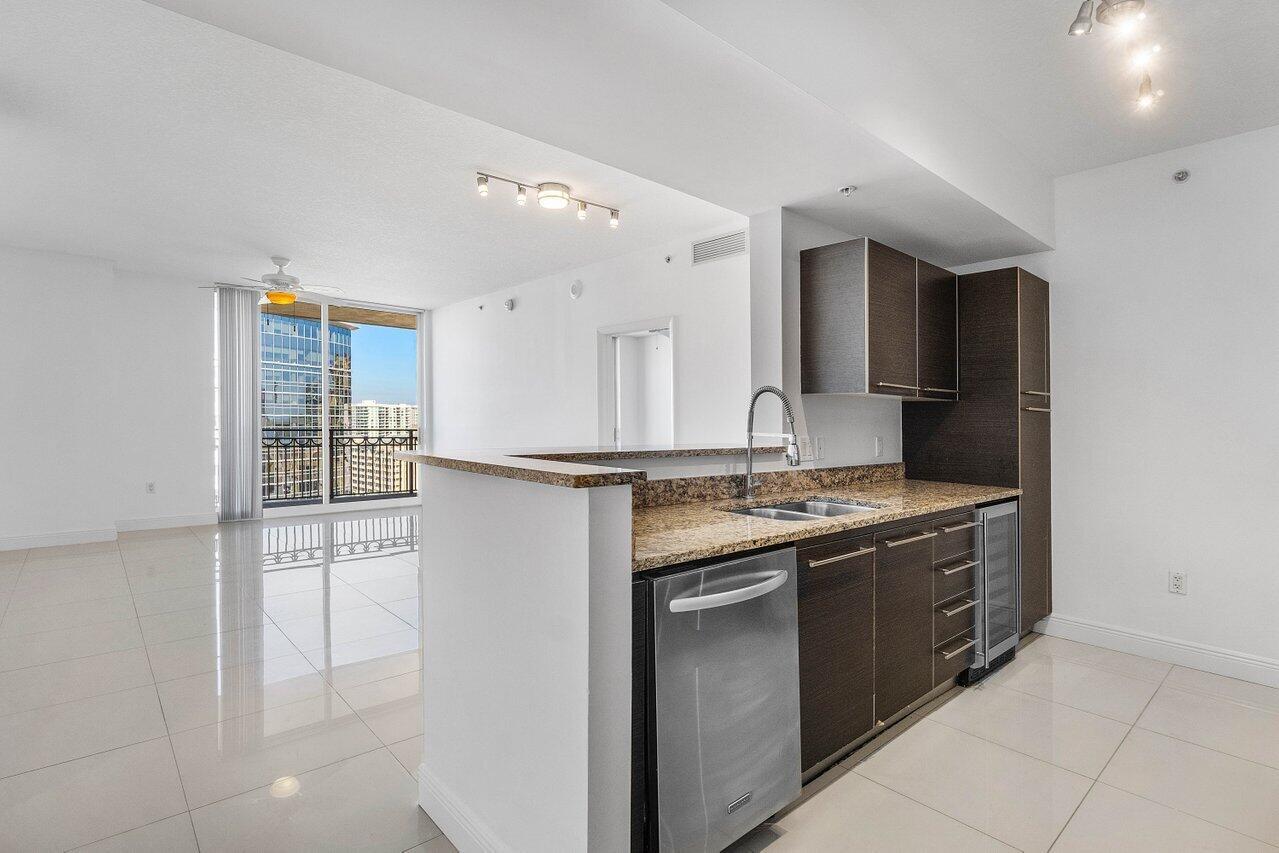 550 Okeechobee Boulevard 1709