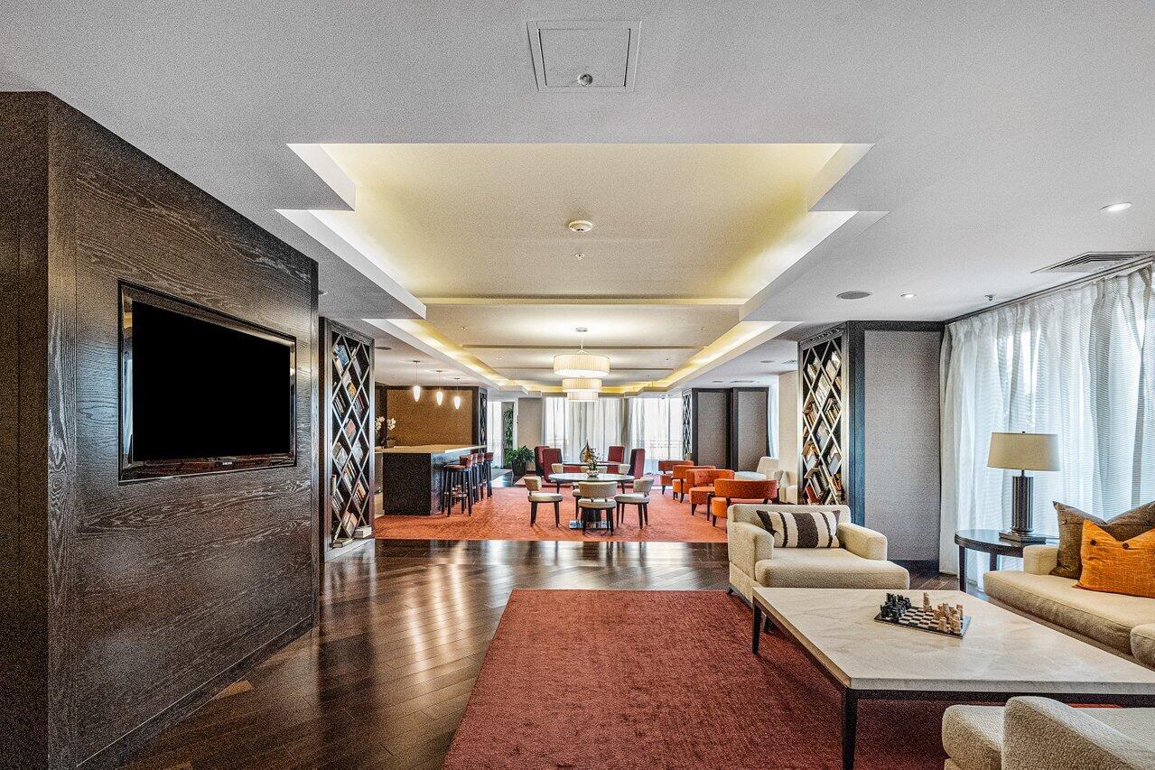 550 Okeechobee Boulevard 1709