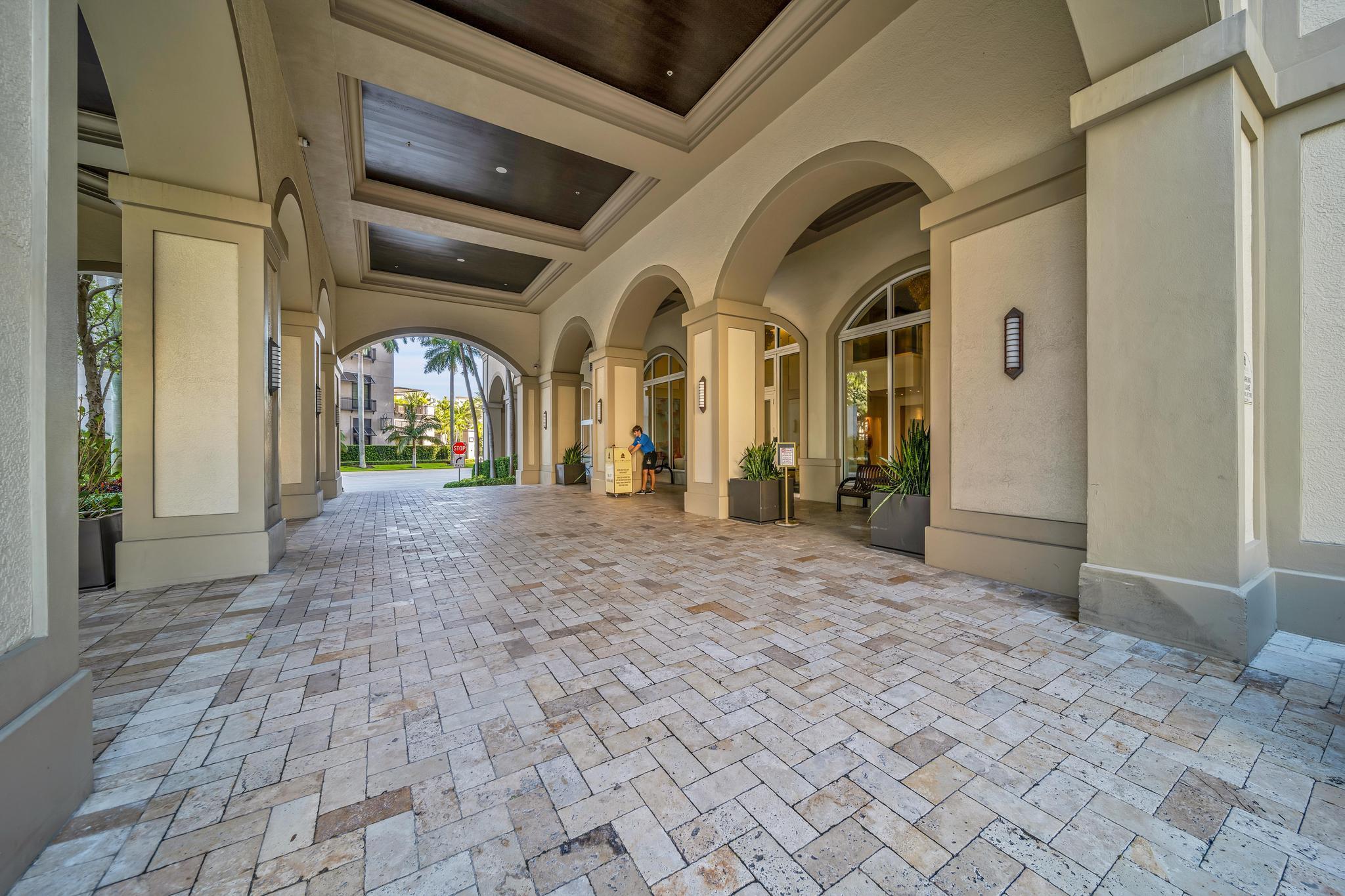 550 Okeechobee Boulevard 1709