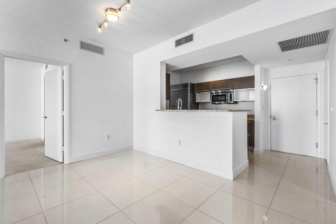 550 Okeechobee Boulevard 1709