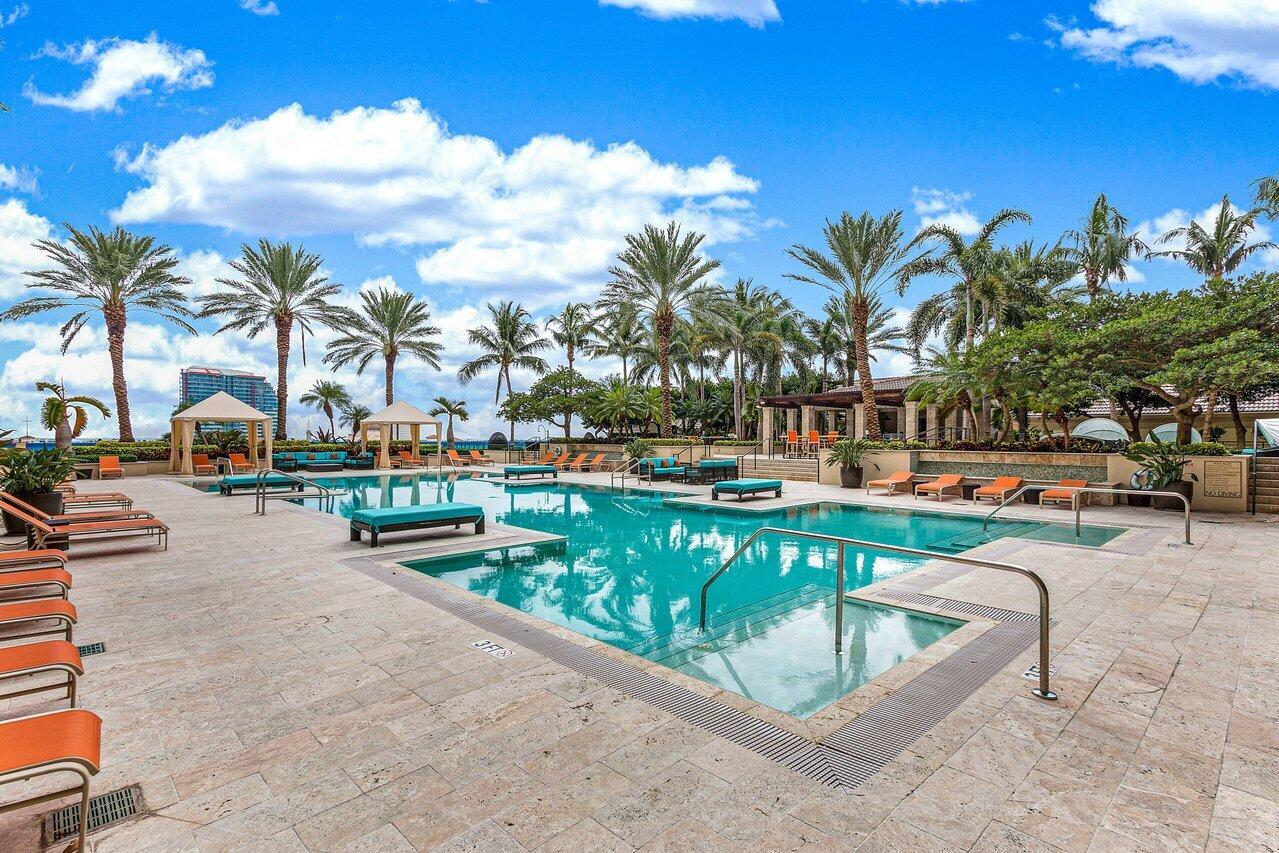 550 Okeechobee Boulevard 1709