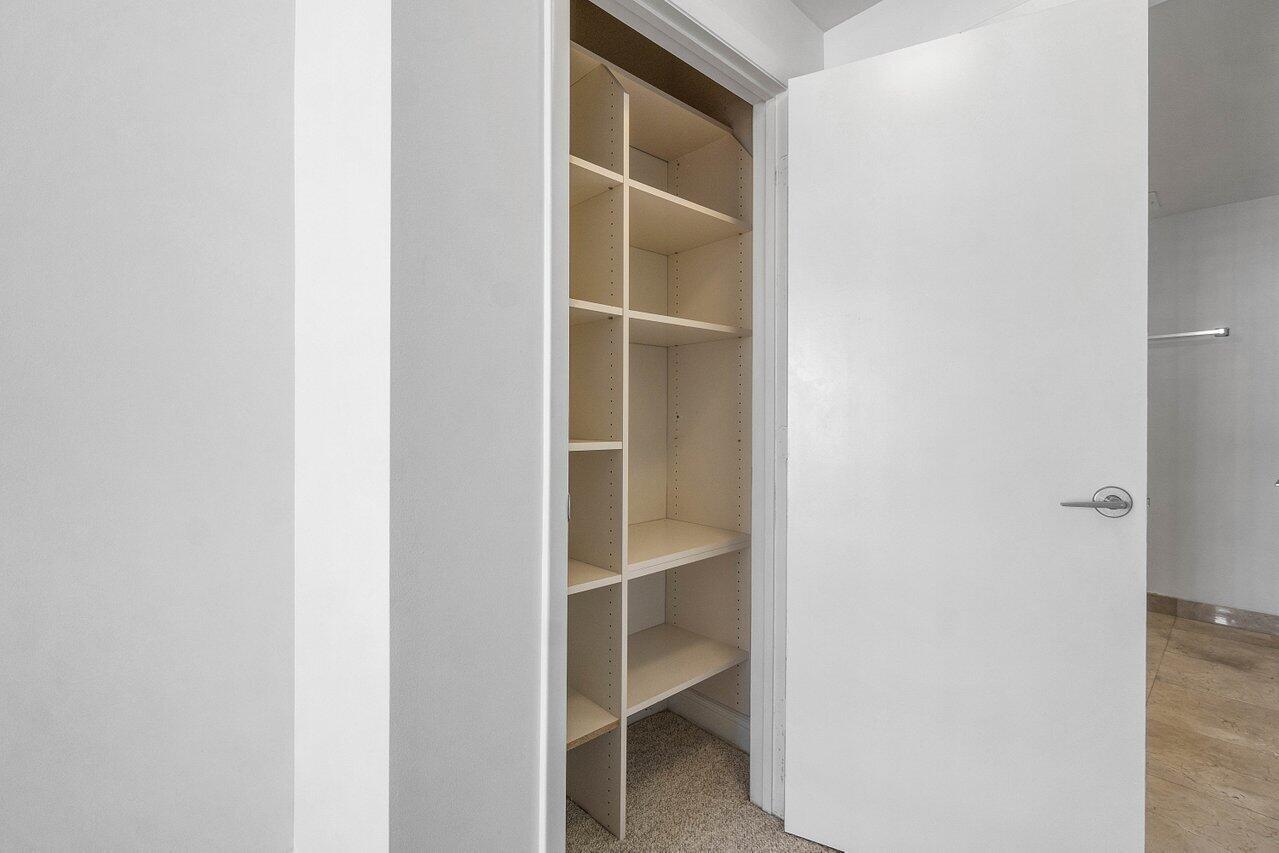 550 Okeechobee Boulevard 1709