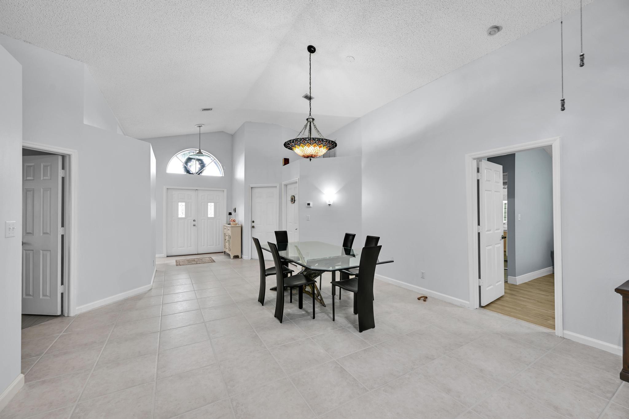 107 Saddle Trail