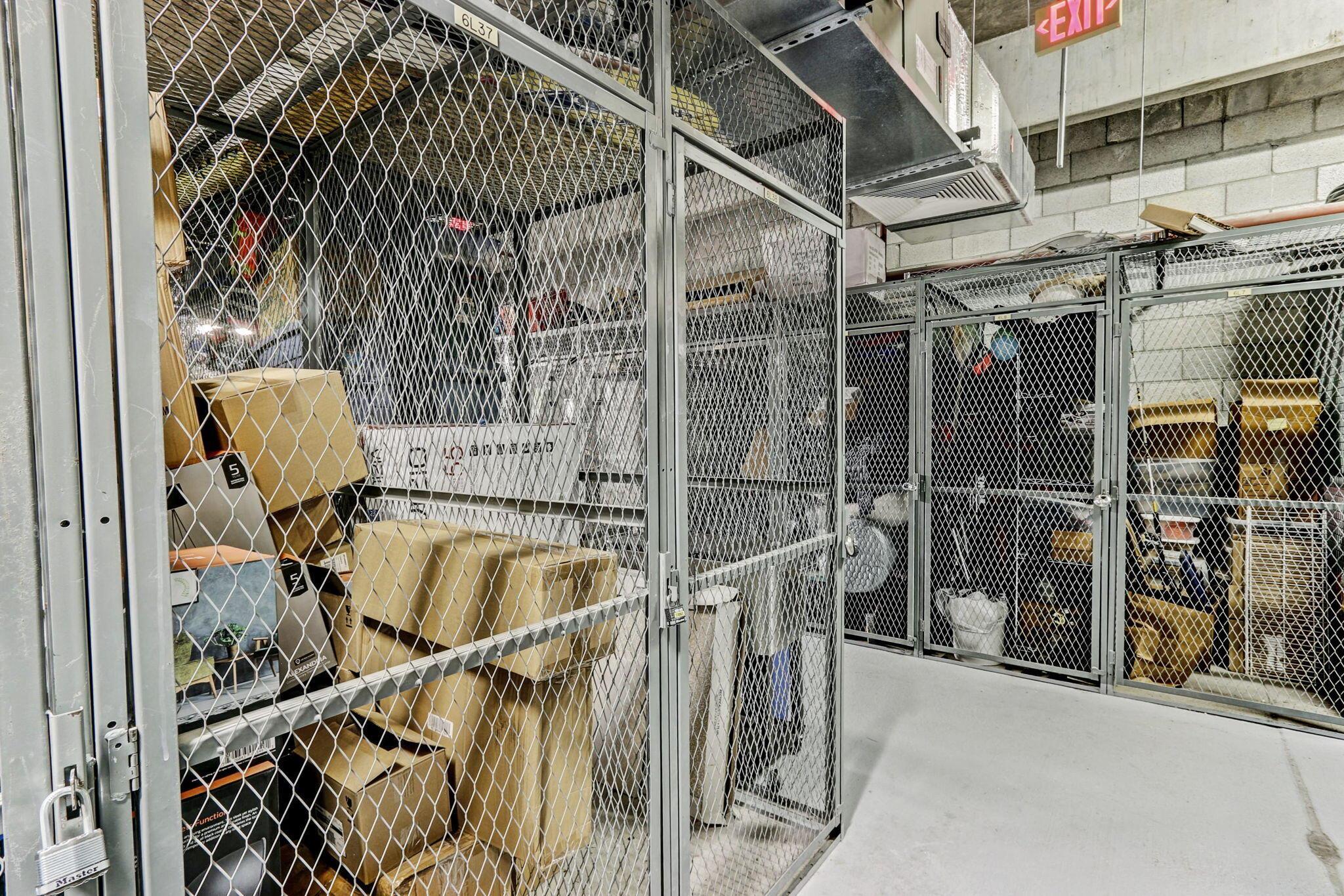 2640 Lake Shore Drive 1710