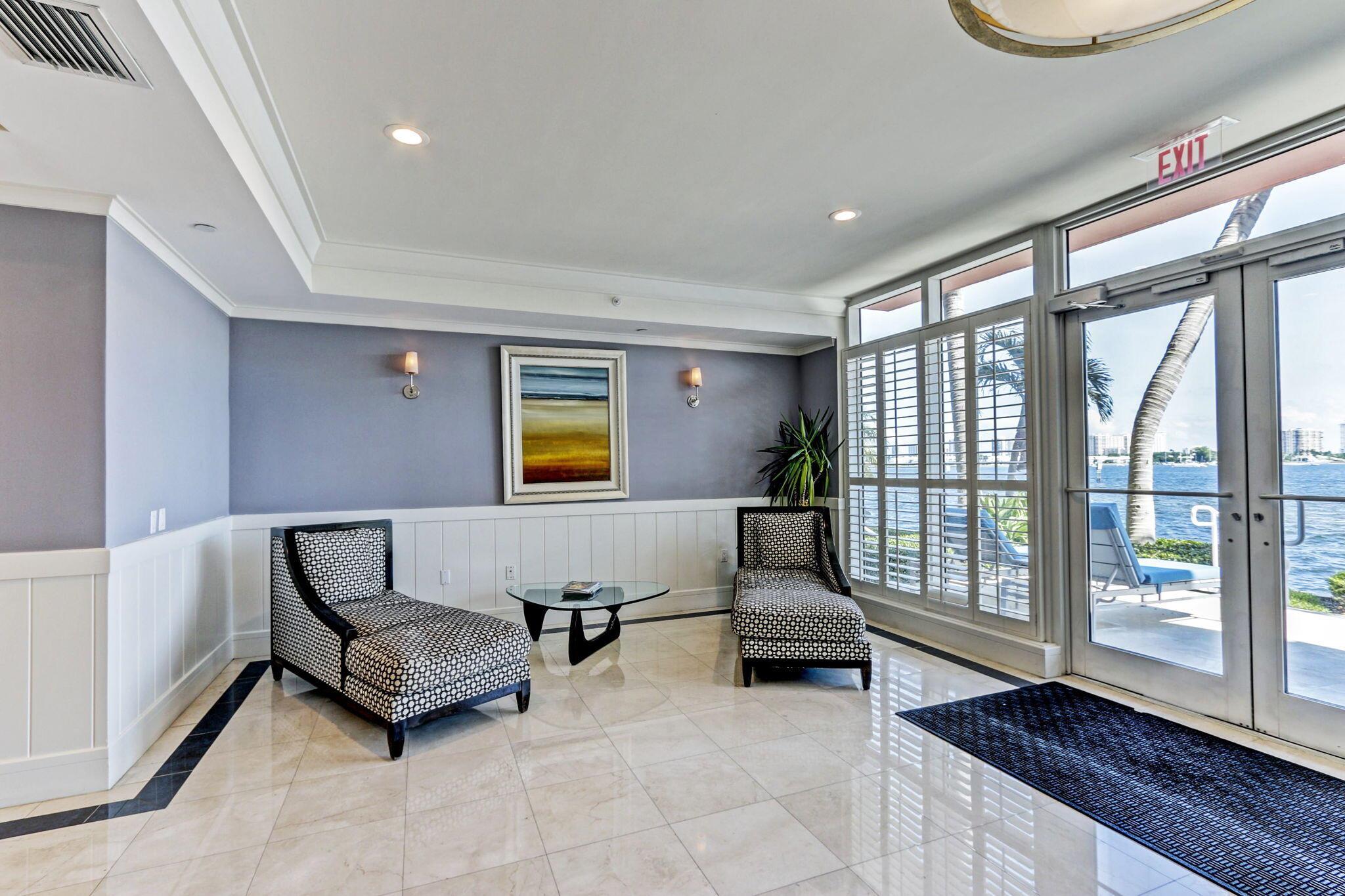 2640 Lake Shore Drive 1710