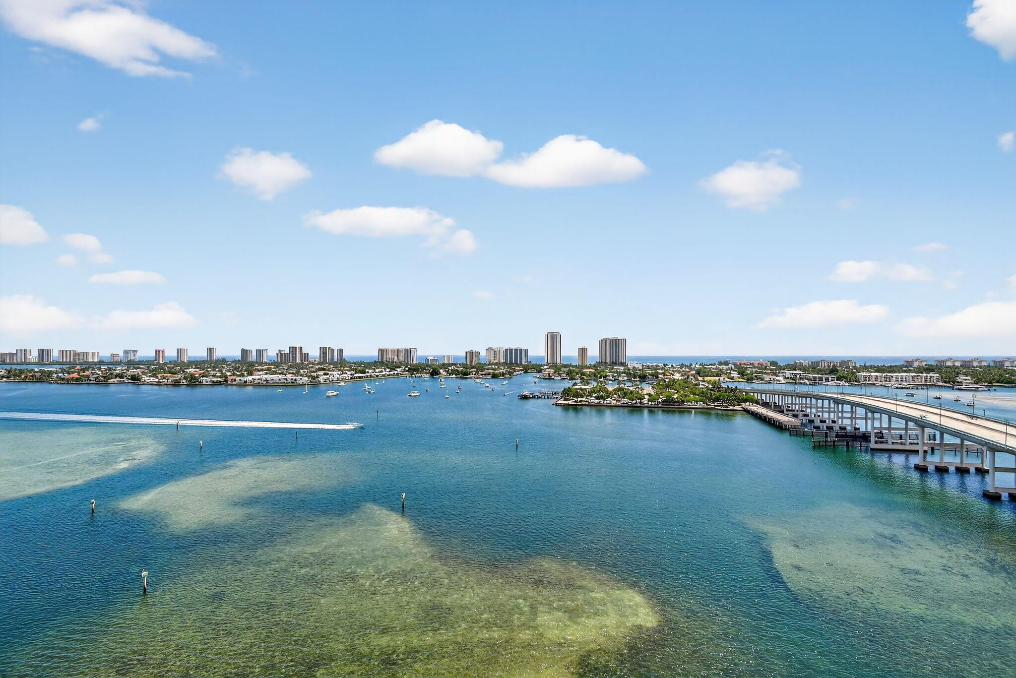 2640 Lake Shore Drive 1710