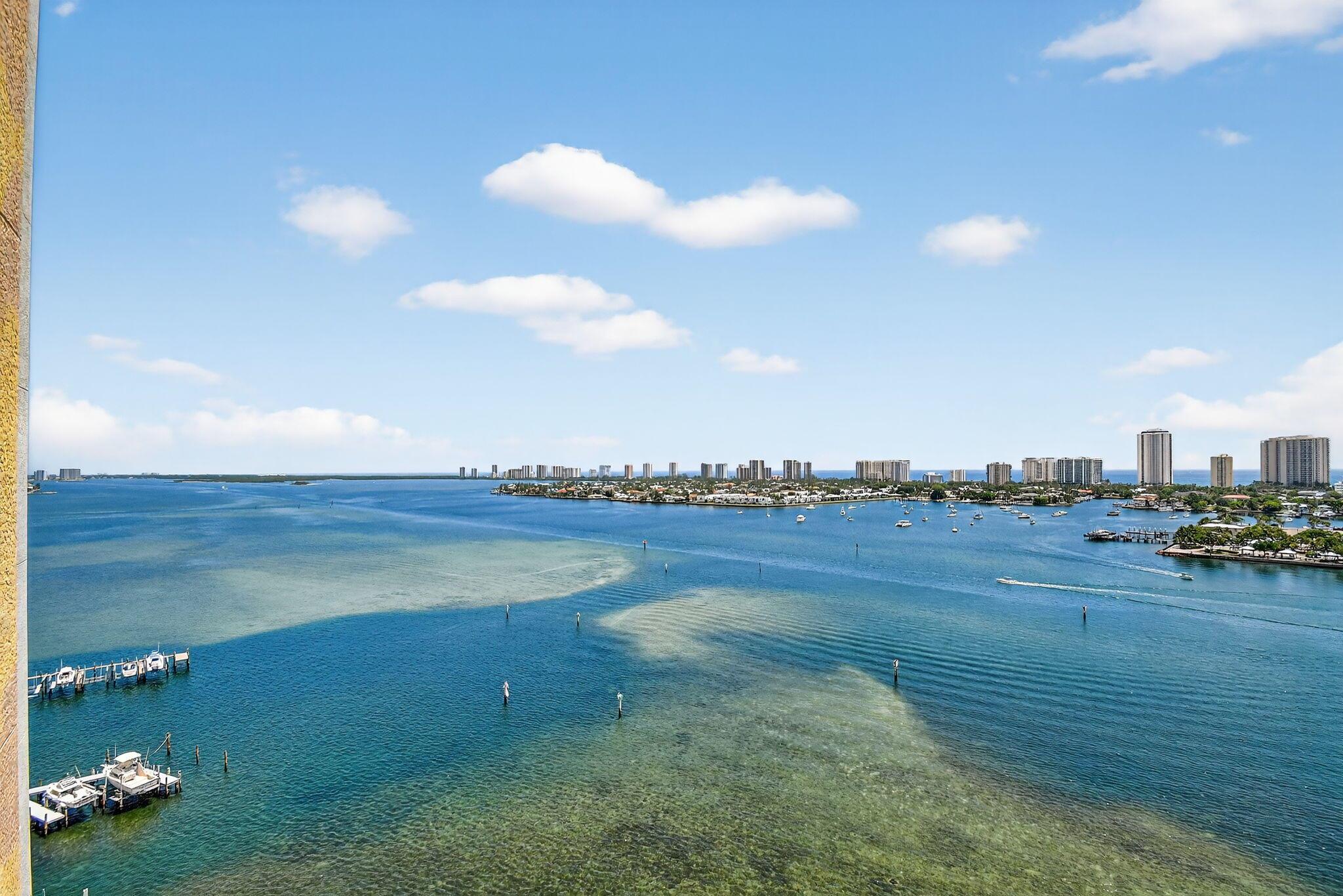 2640 Lake Shore Drive 1710