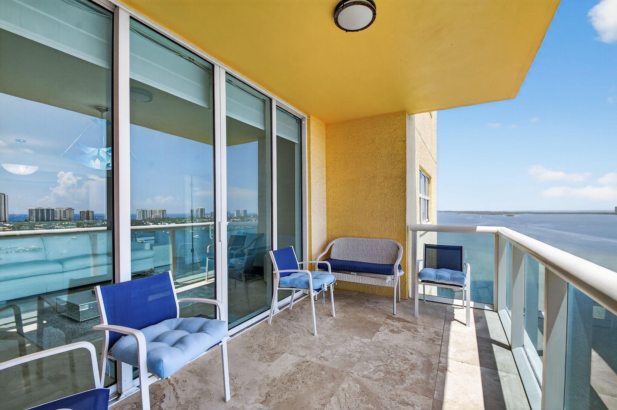 2640 Lake Shore Drive 1710