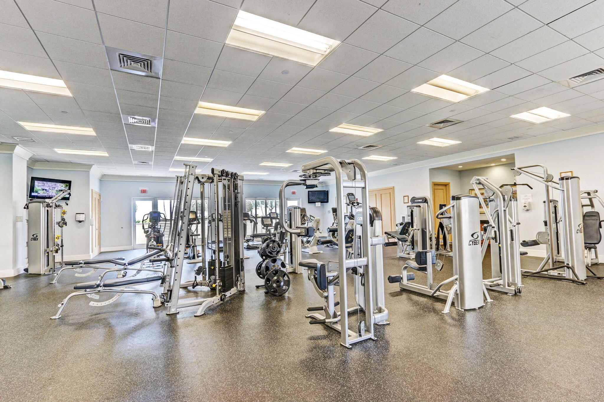 2640 Lake Shore Drive 1710