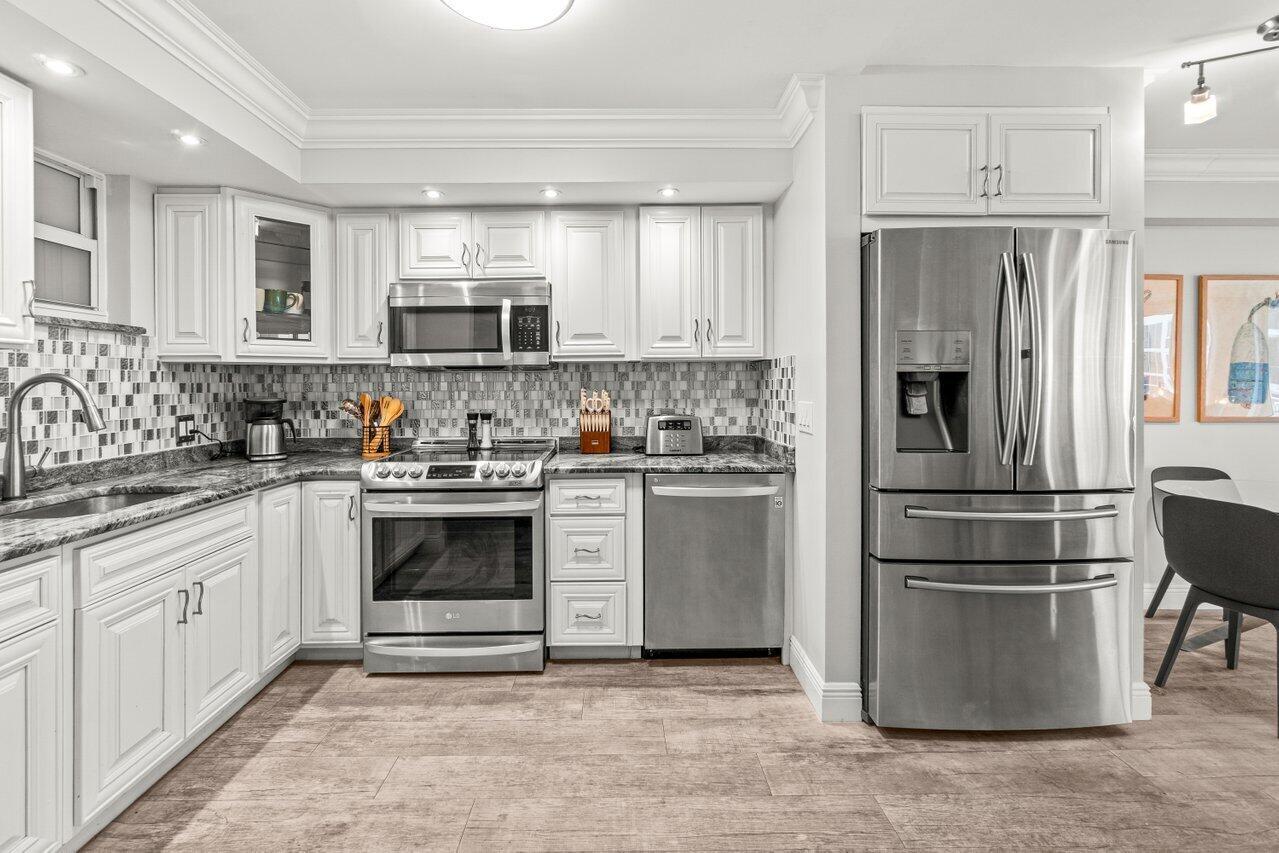 3570 S Ocean Boulevard 806