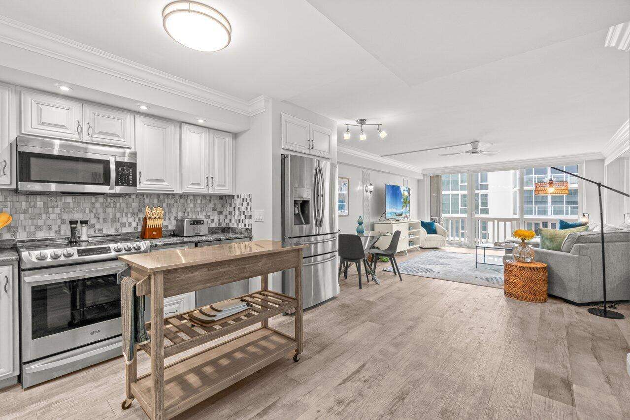 3570 S Ocean Boulevard 806