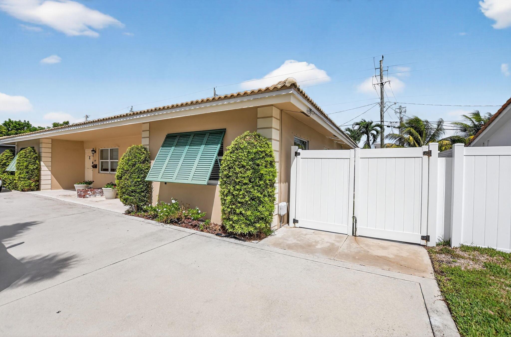 529 NE 18th Street 531