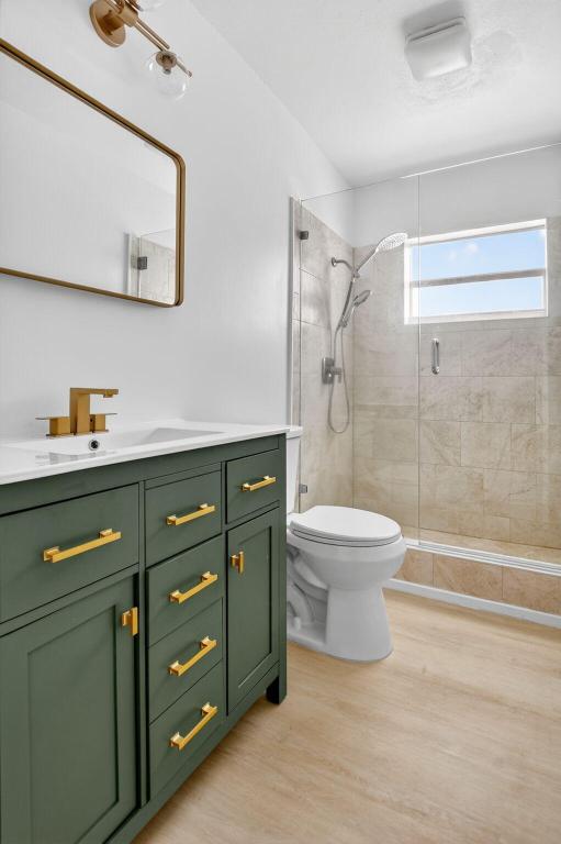 529 NE 18th Street 531