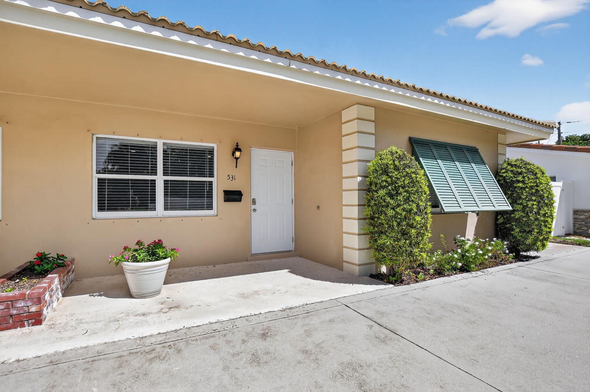 529 NE 18th Street 531