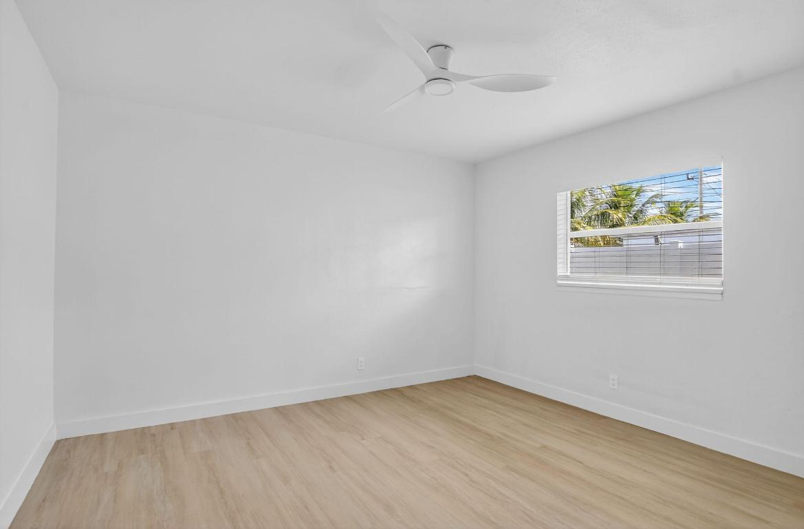 529 NE 18th Street 531