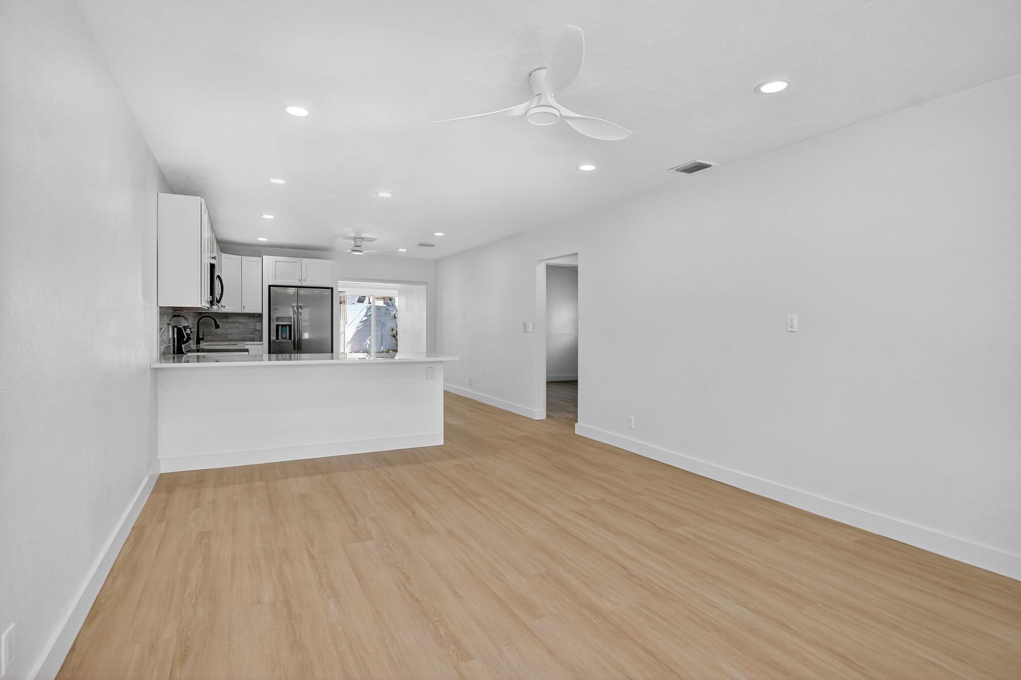 529 NE 18th Street 531