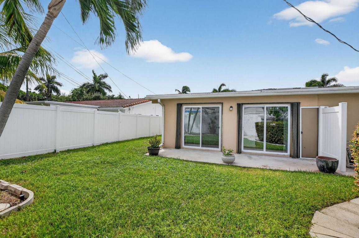 529 NE 18th Street 531