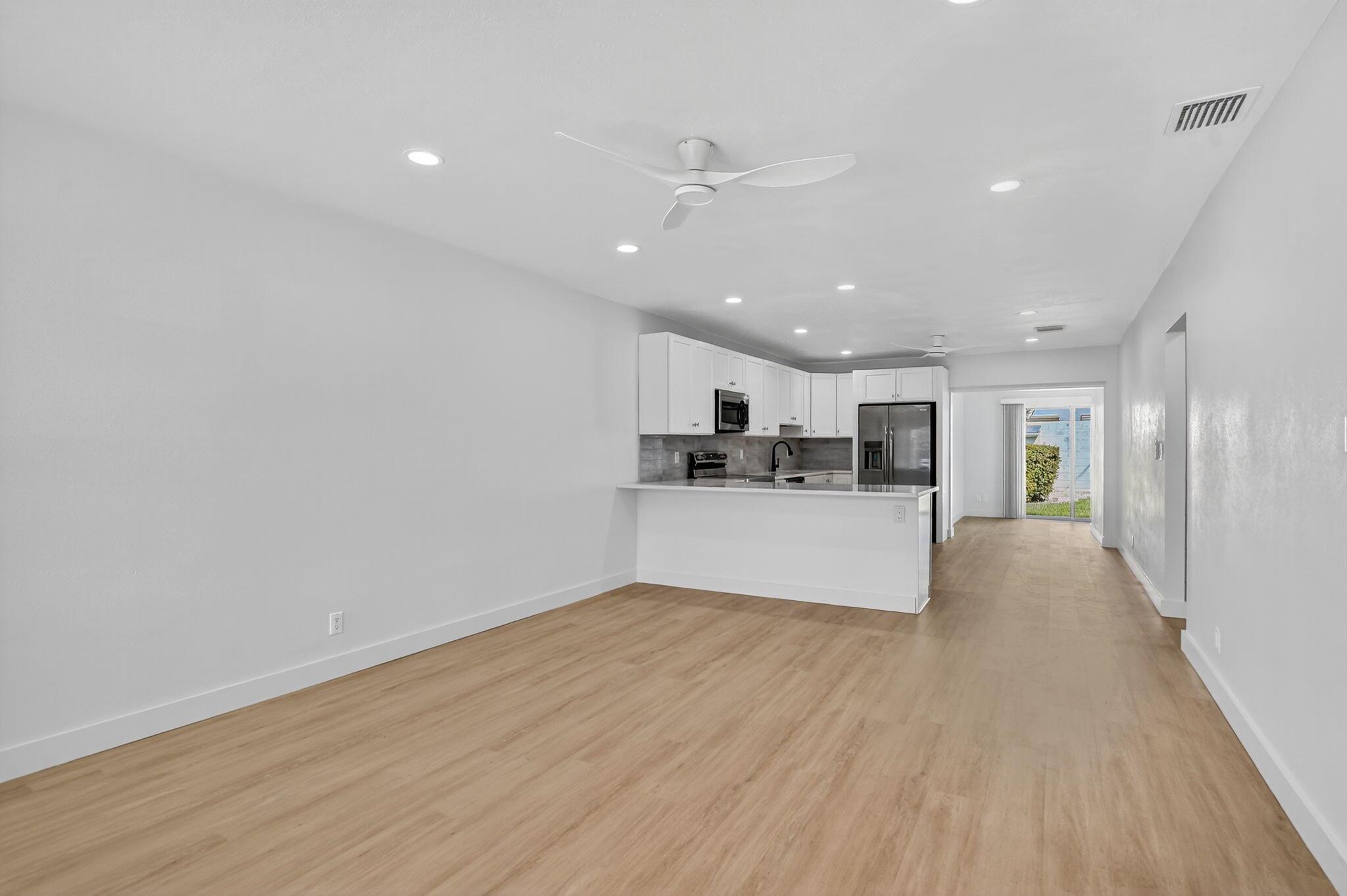 529 NE 18th Street 531