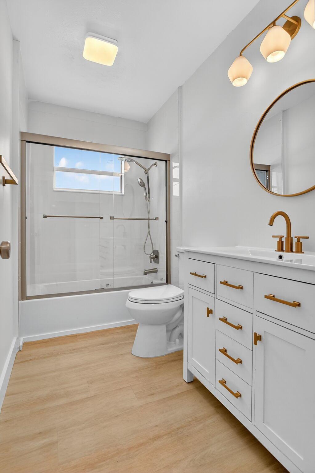 529 NE 18th Street 531