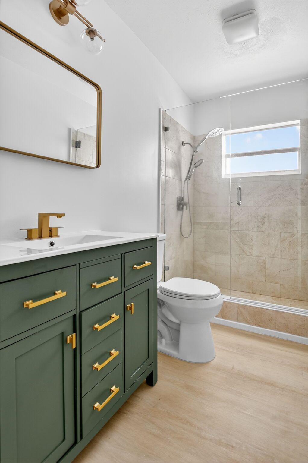 529 NE 18th Street 531