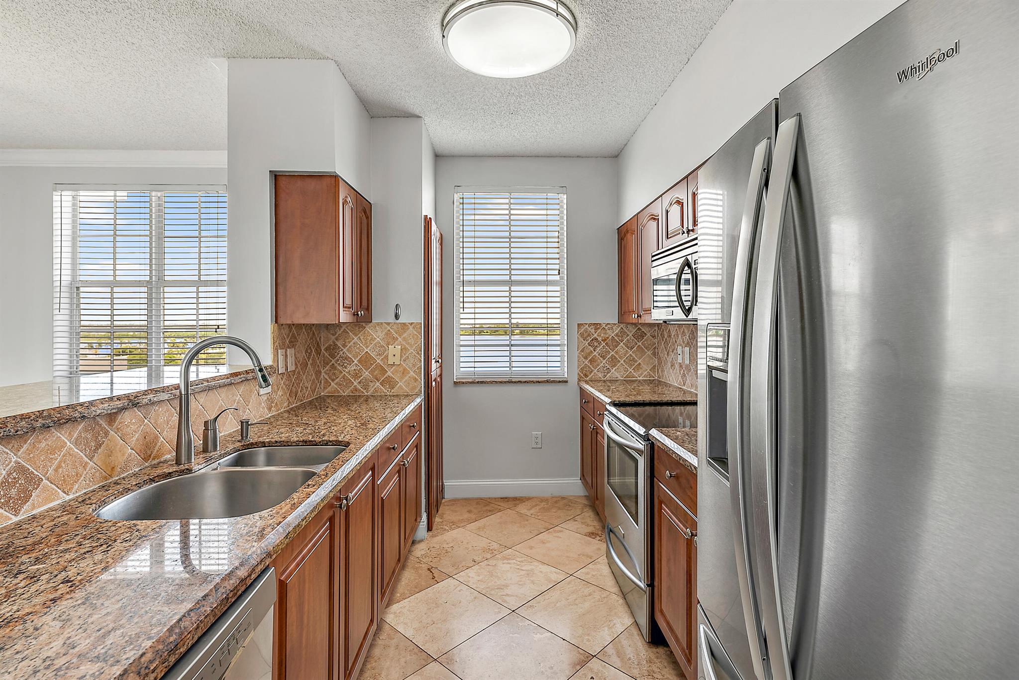 616 Clearwater Park Road 913