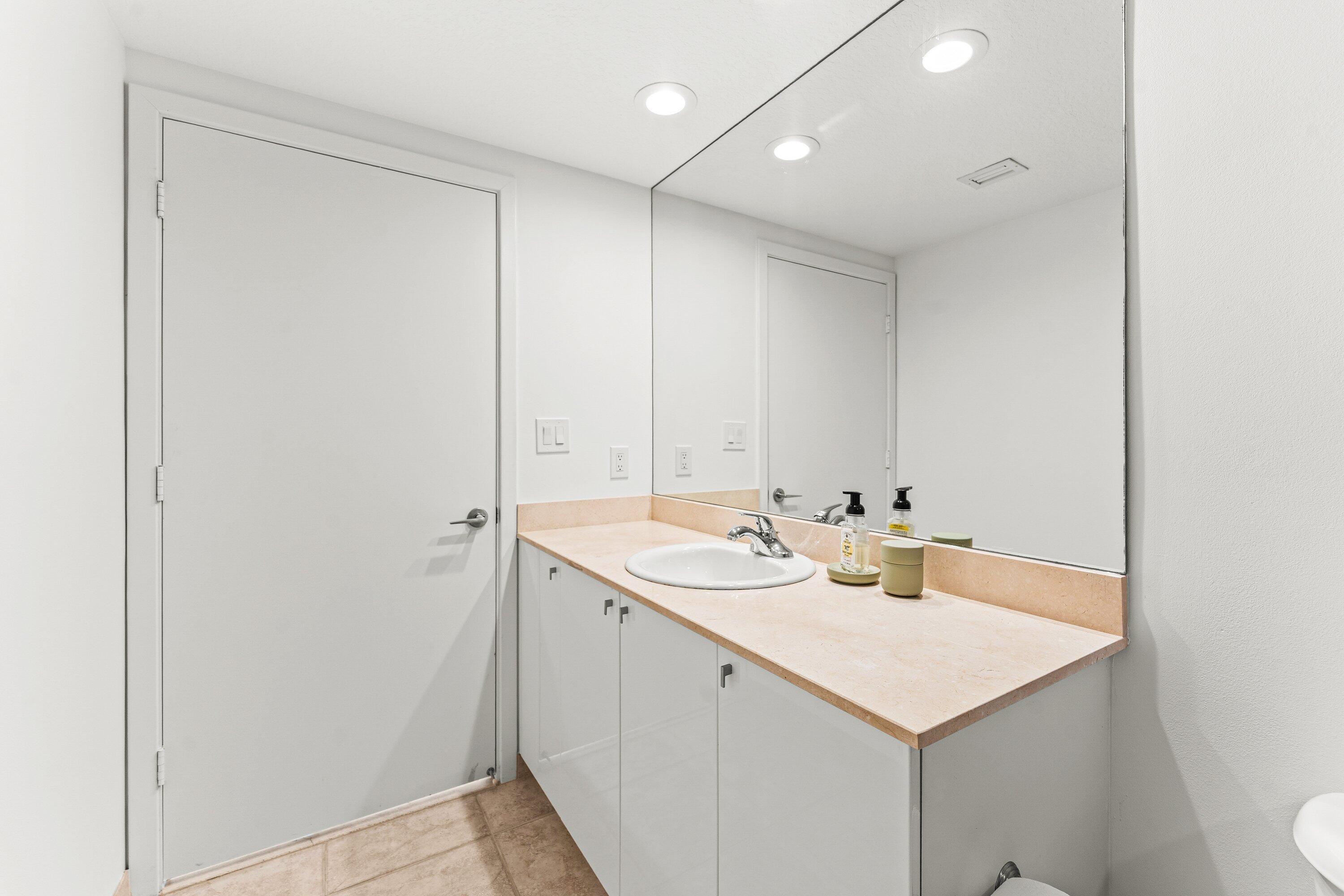 1551 N Flagler Drive 1415