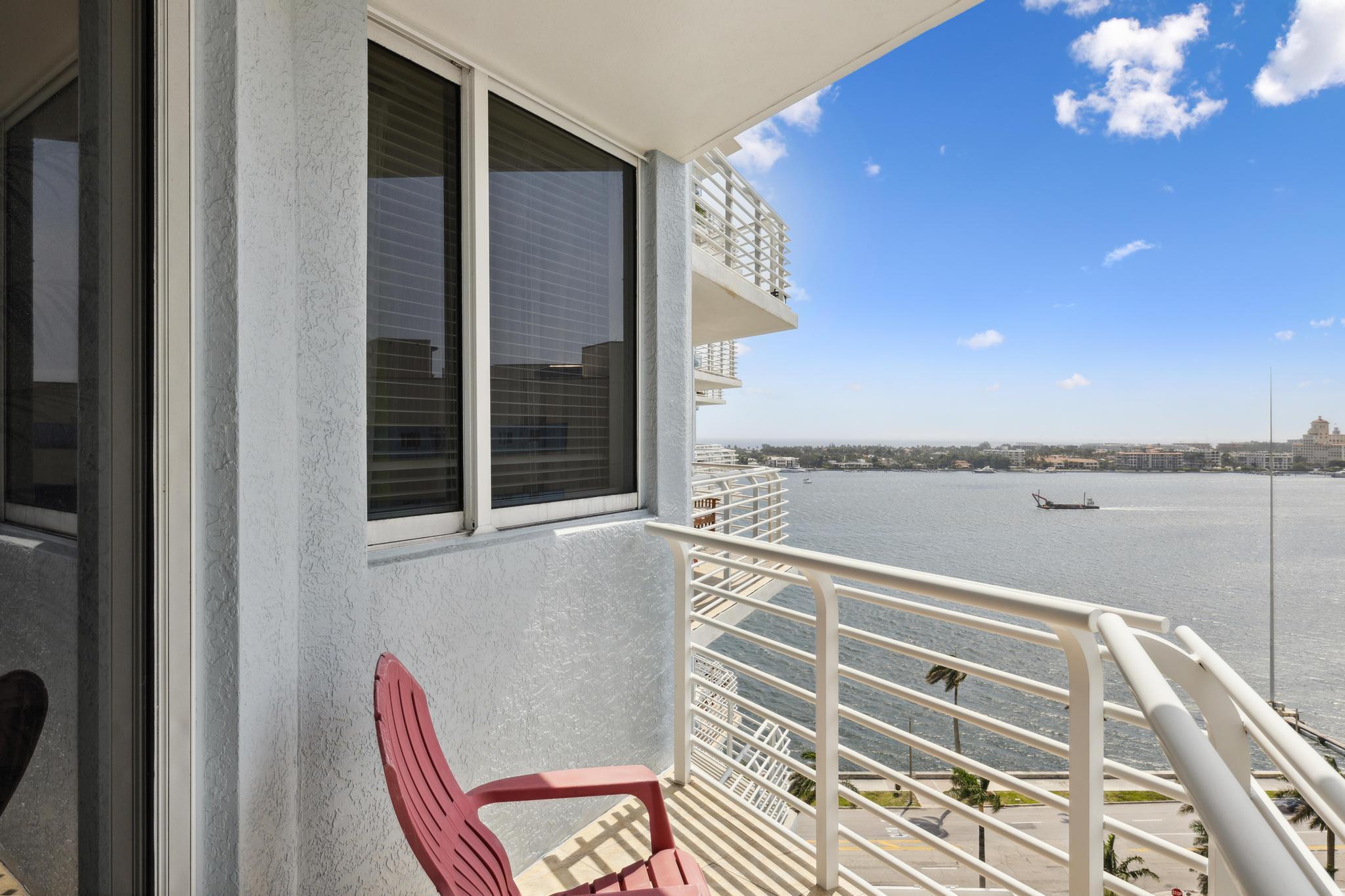 1551 N Flagler Drive 1415