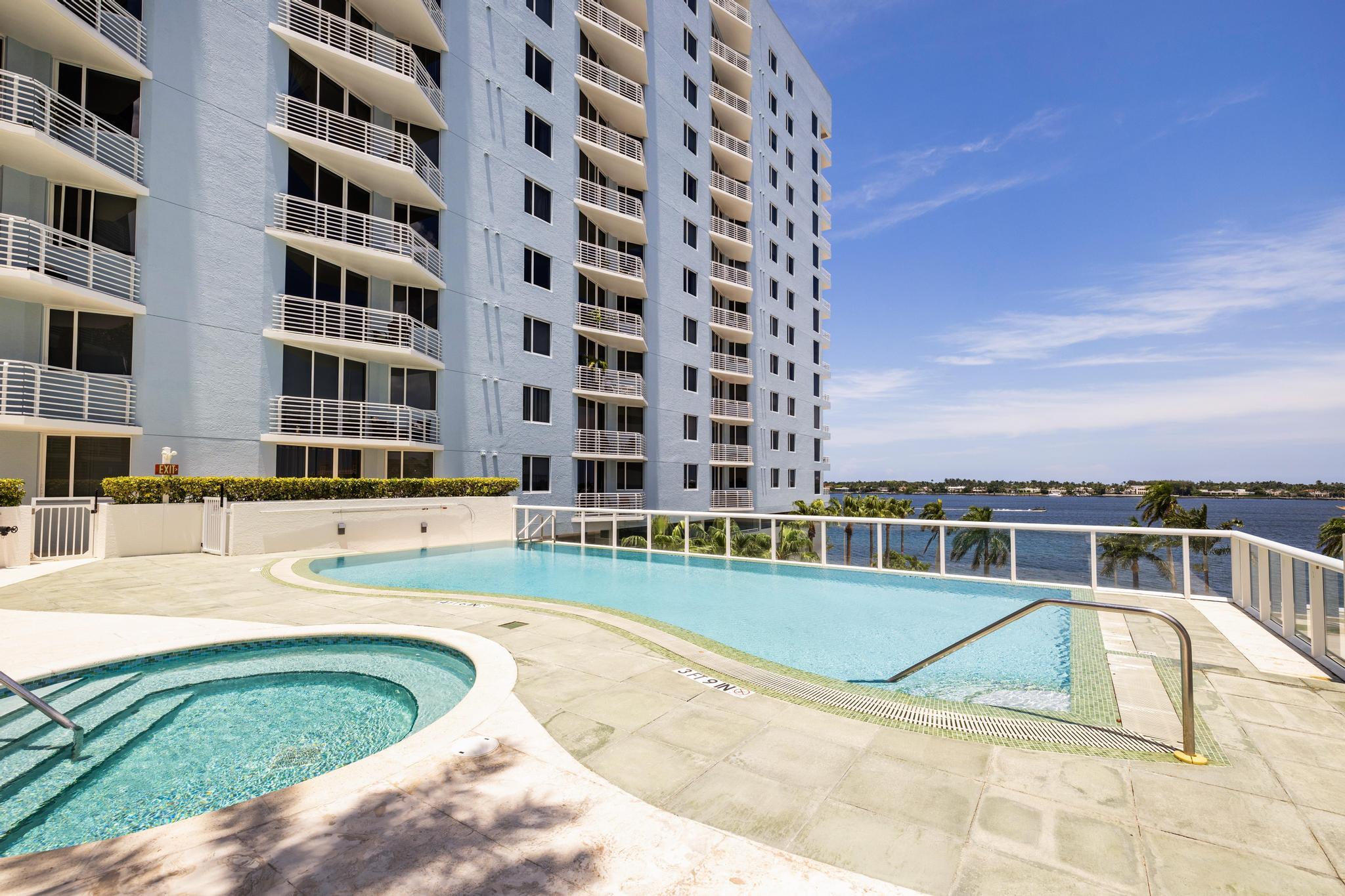 1551 N Flagler Drive 1415