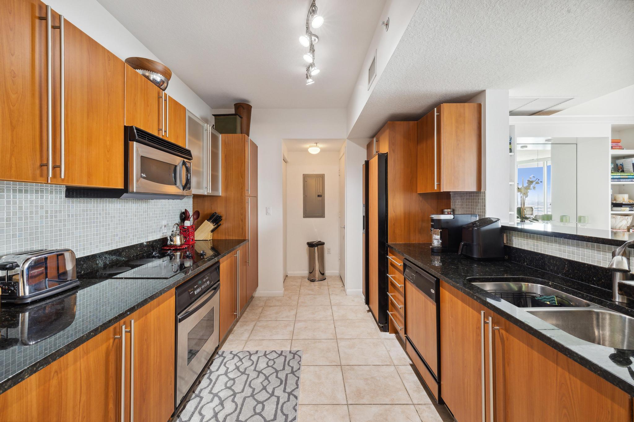 1551 N Flagler Drive 1415