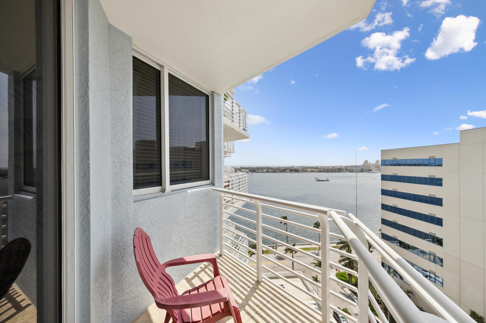 1551 N Flagler Drive 1415