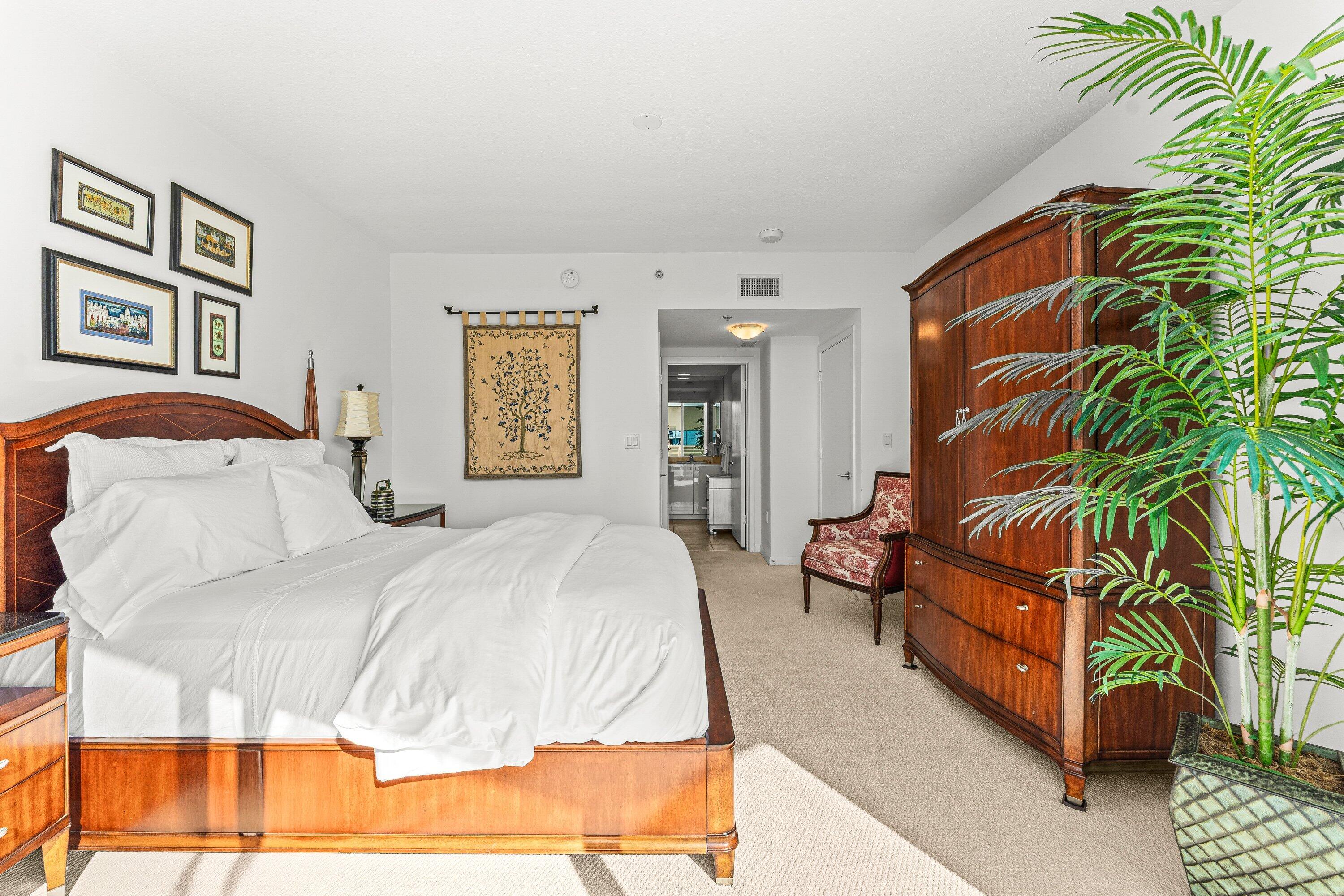 1551 N Flagler Drive 1415