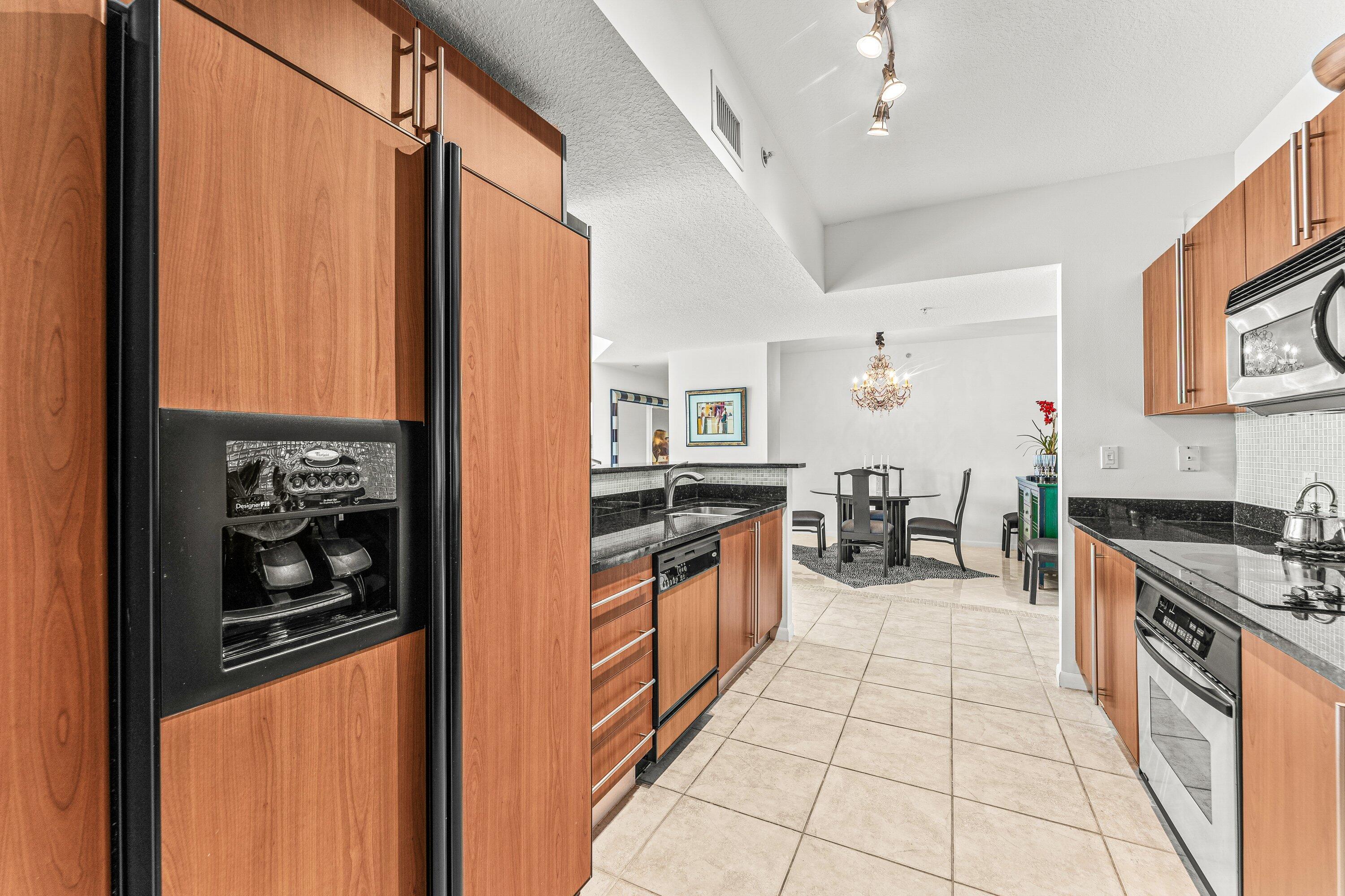 1551 N Flagler Drive 1415