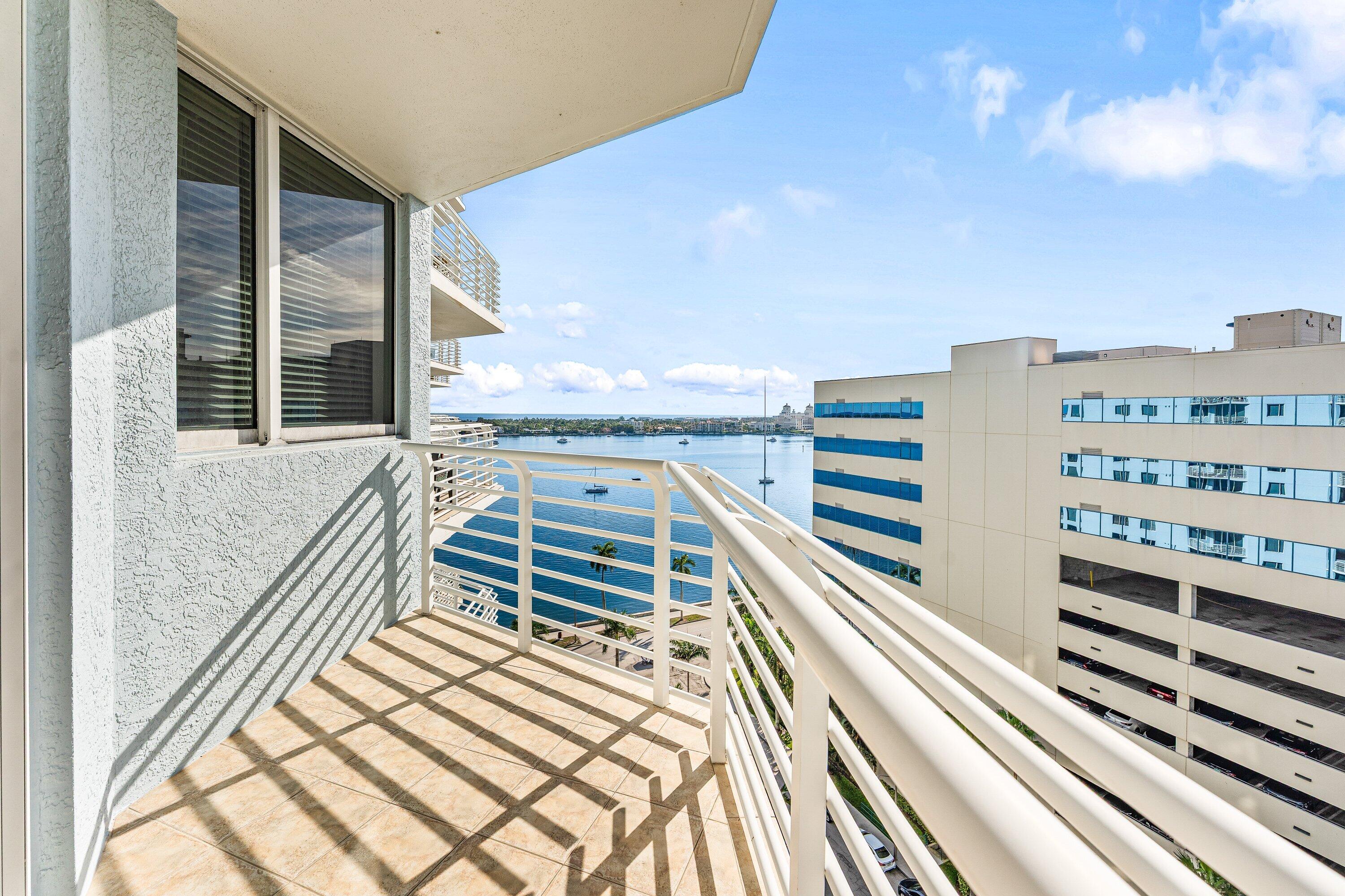 1551 N Flagler Drive 1415