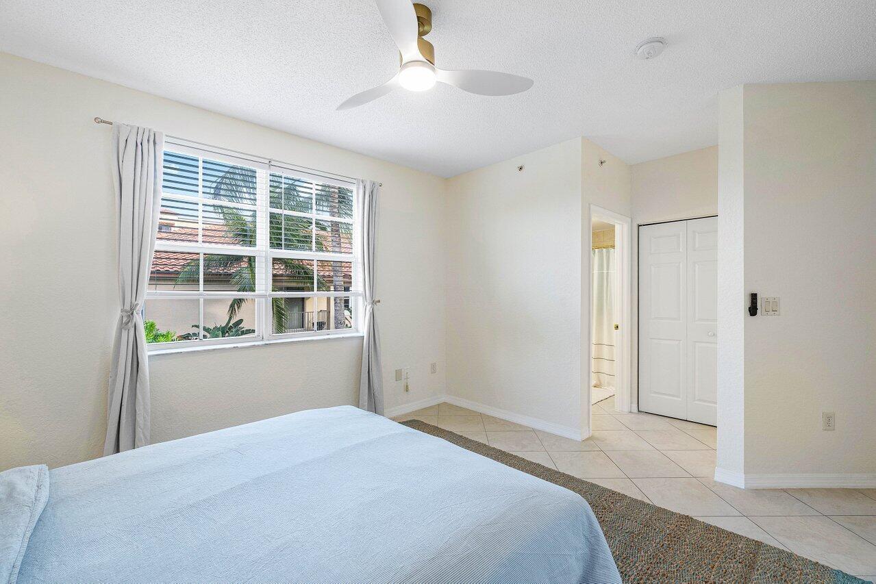 1805 N Flagler Drive 313