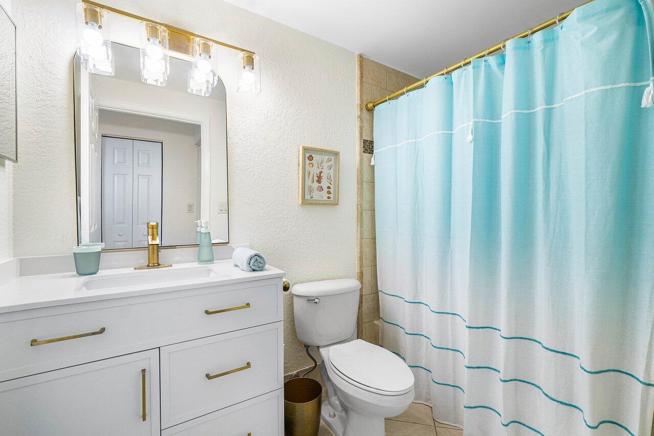 1805 N Flagler Drive 313