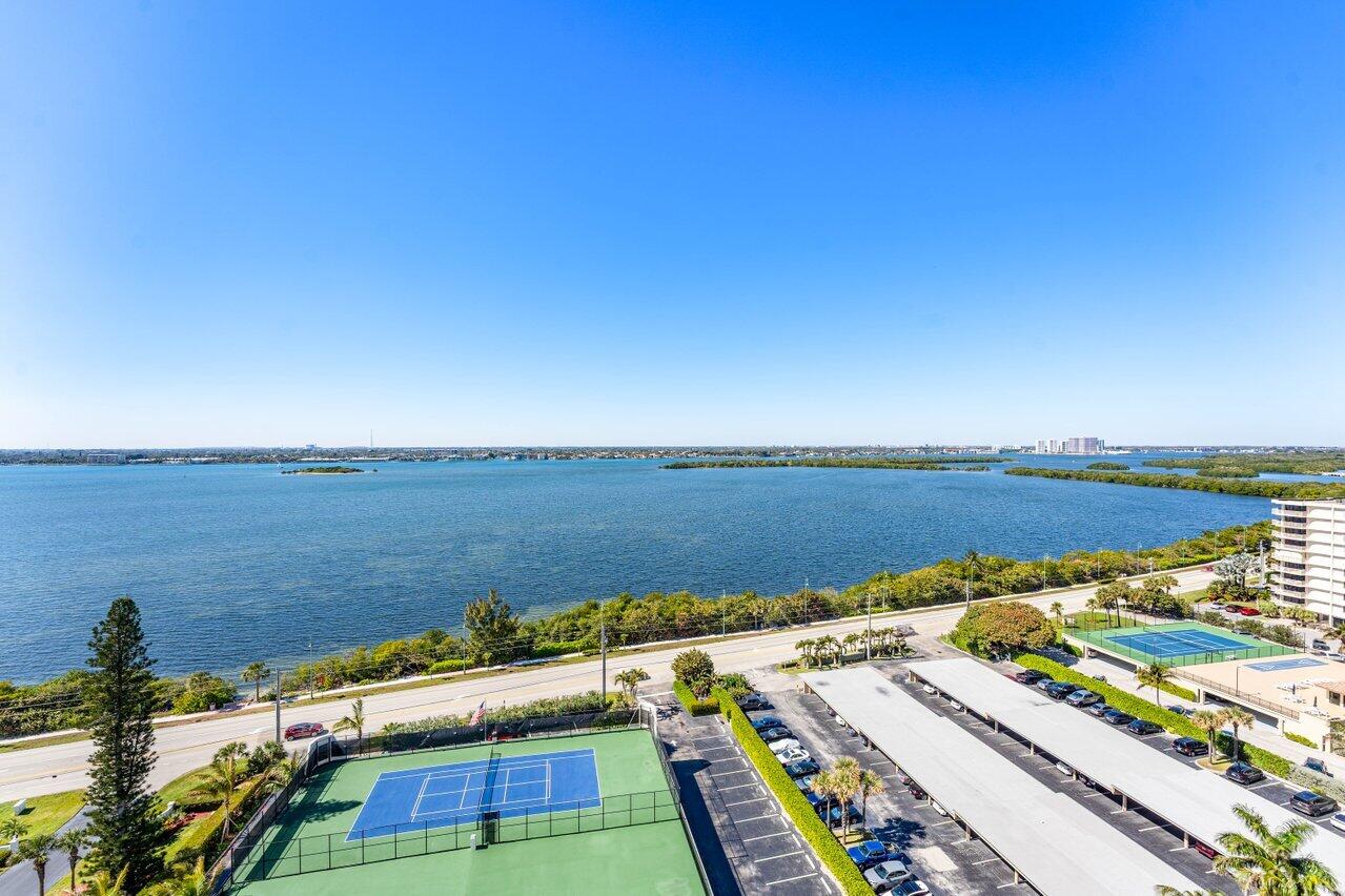 5420 N Ocean Drive 1605